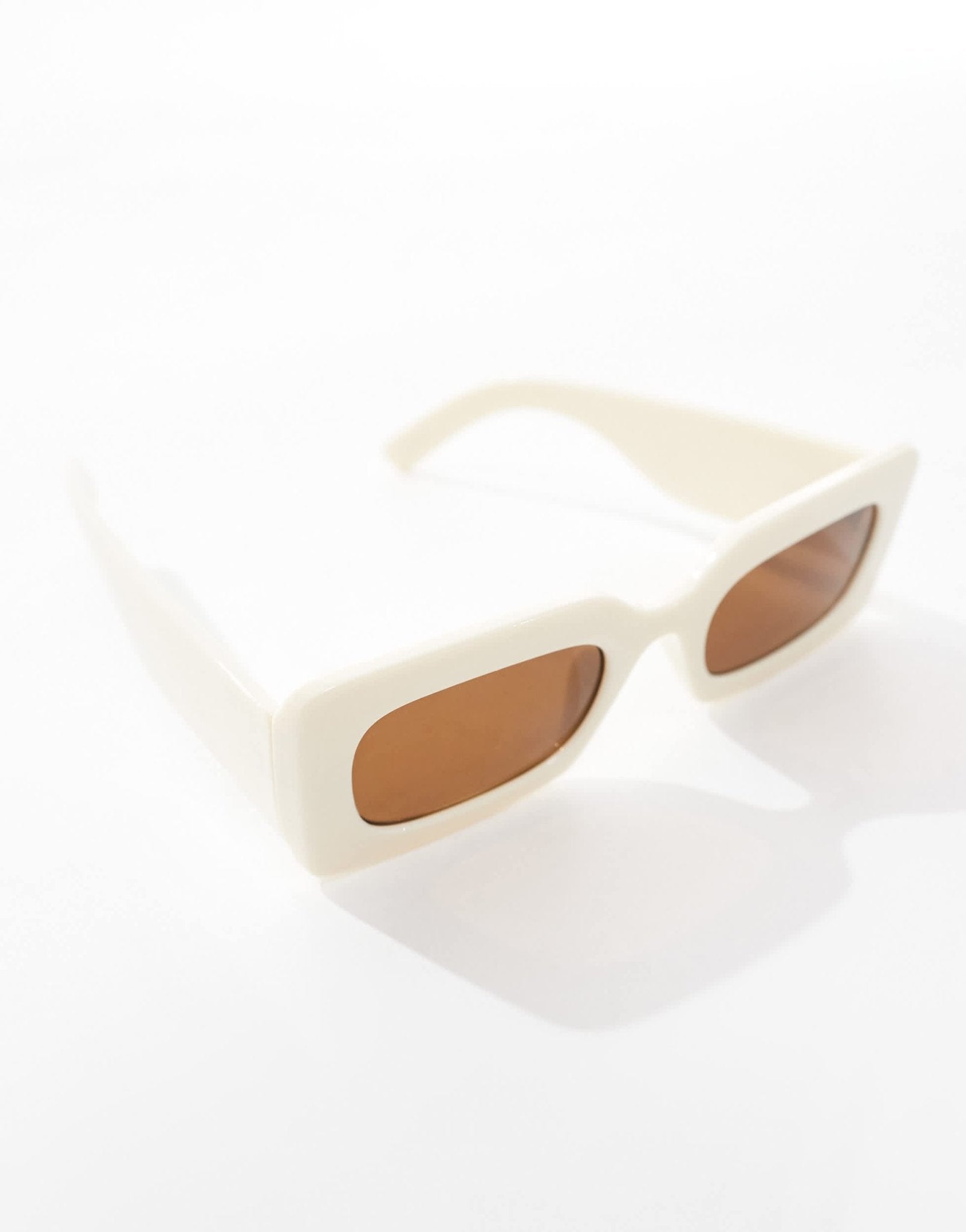 Monki small rectangle chunky frame sunglasses in beige ombre - ASOS Sample Sale EU Store