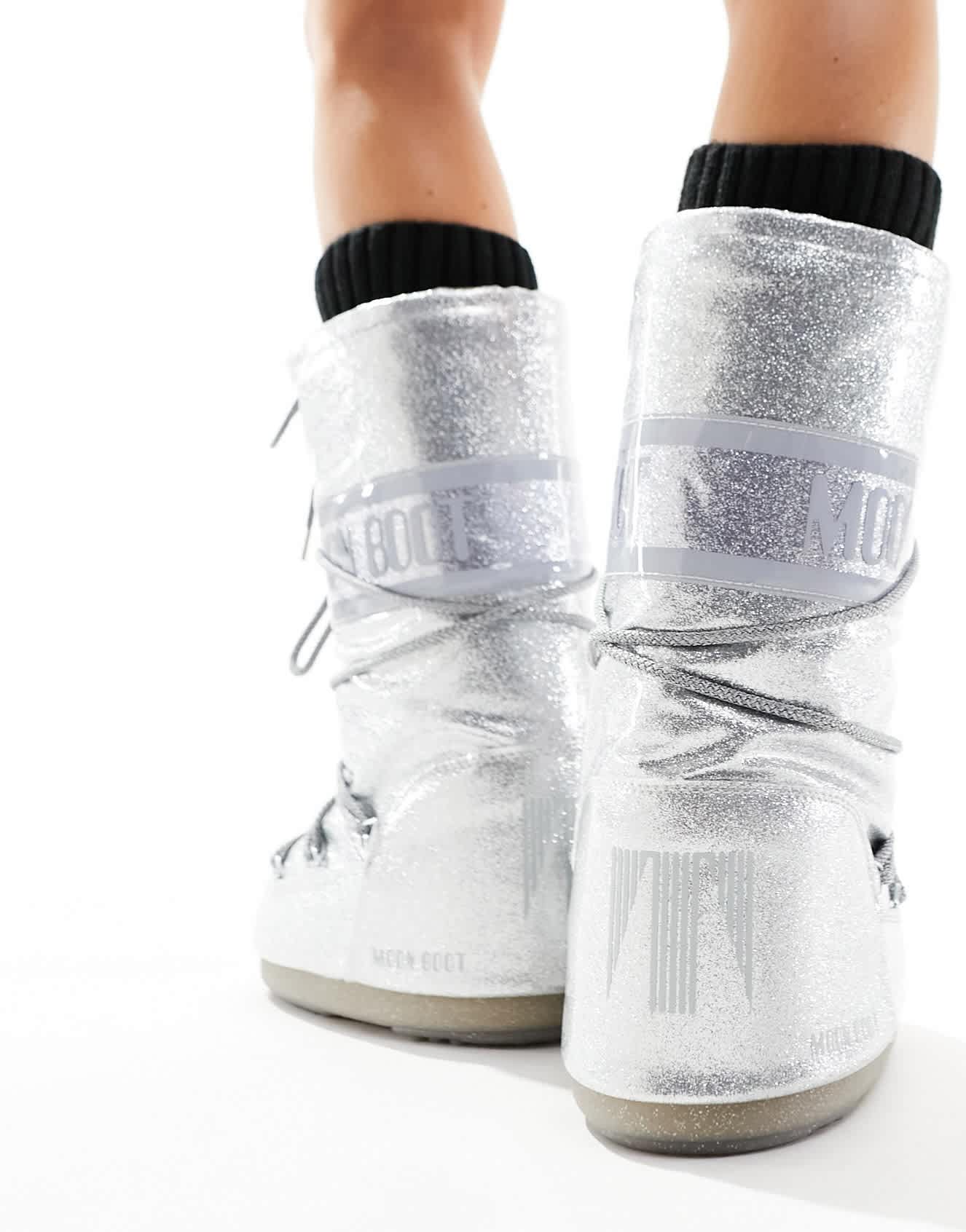 Moon Boot high ankle snow boots in silver - ASOS Sample Sale EU Store