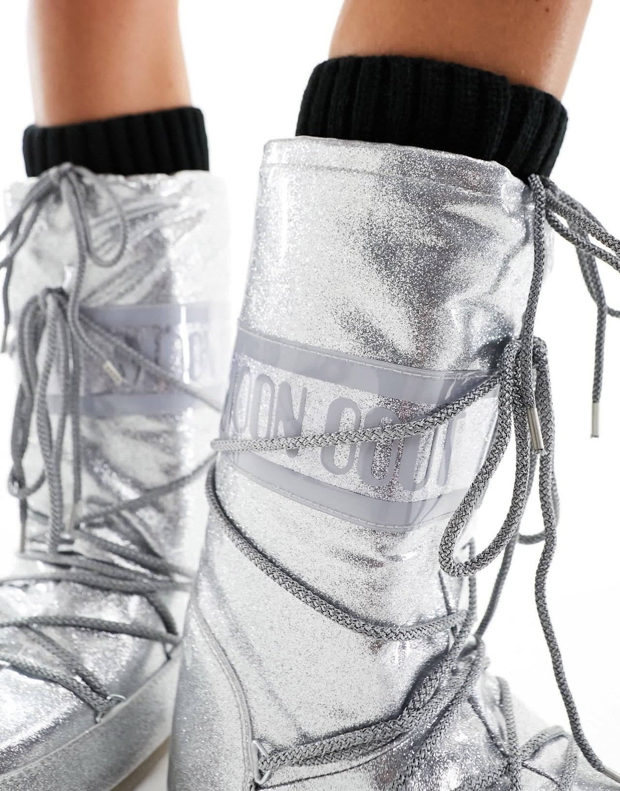 Moon Boot high ankle snow boots in silver - ASOS Sample Sale EU Store