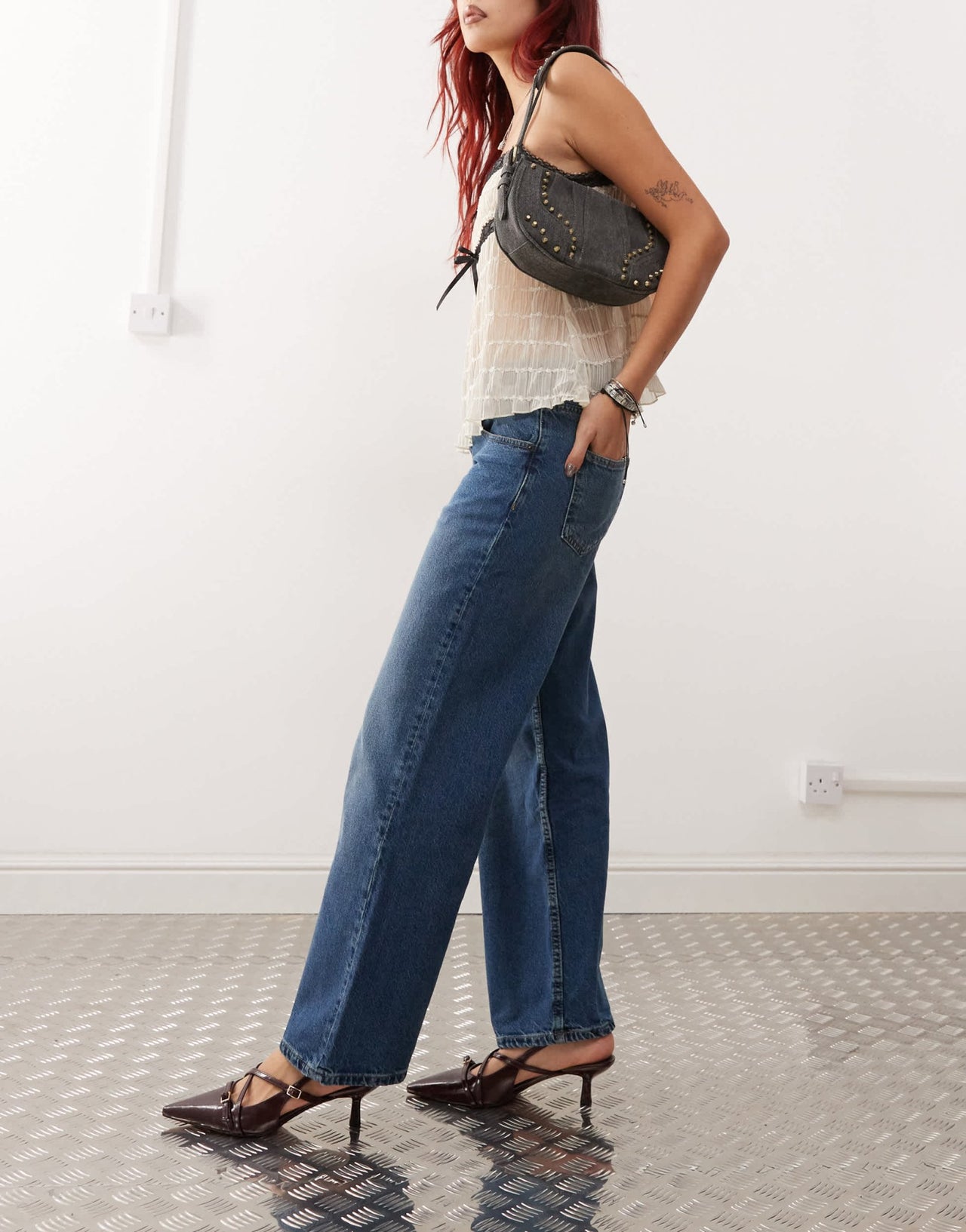 Motel low rise parallel jeans in mid blue used - ASOS Sample Sale EU Store