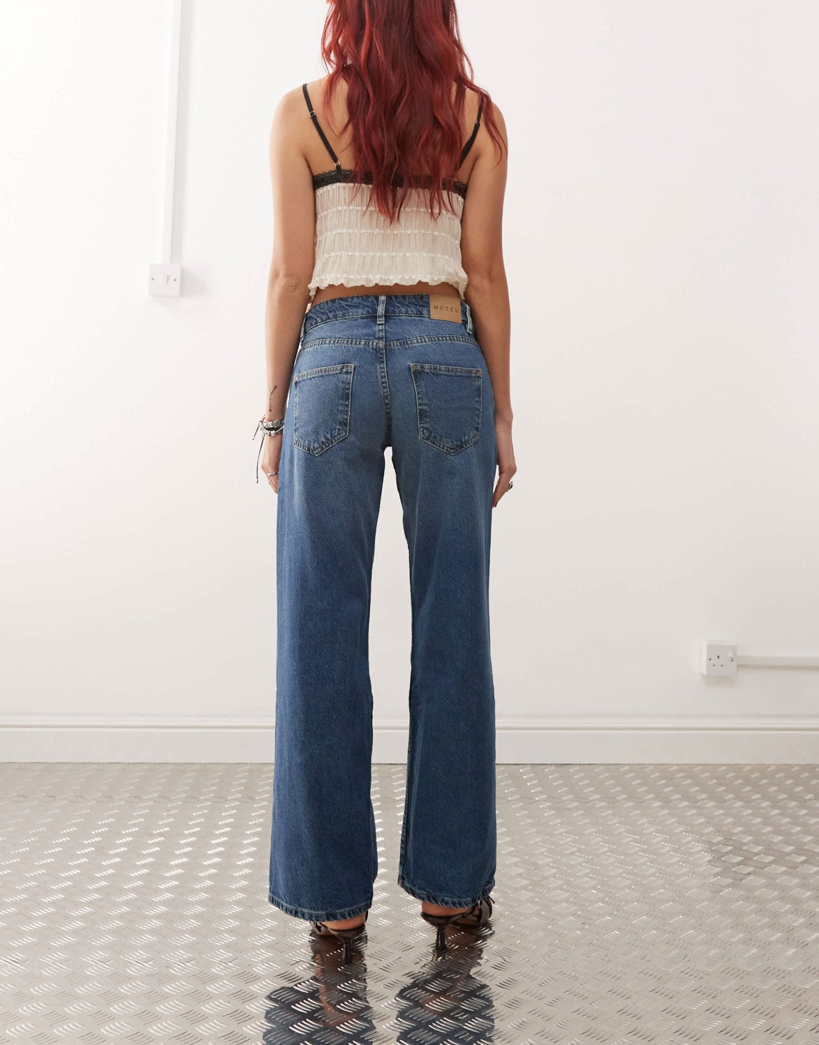 Motel low rise parallel jeans in mid blue used - ASOS Sample Sale EU Store