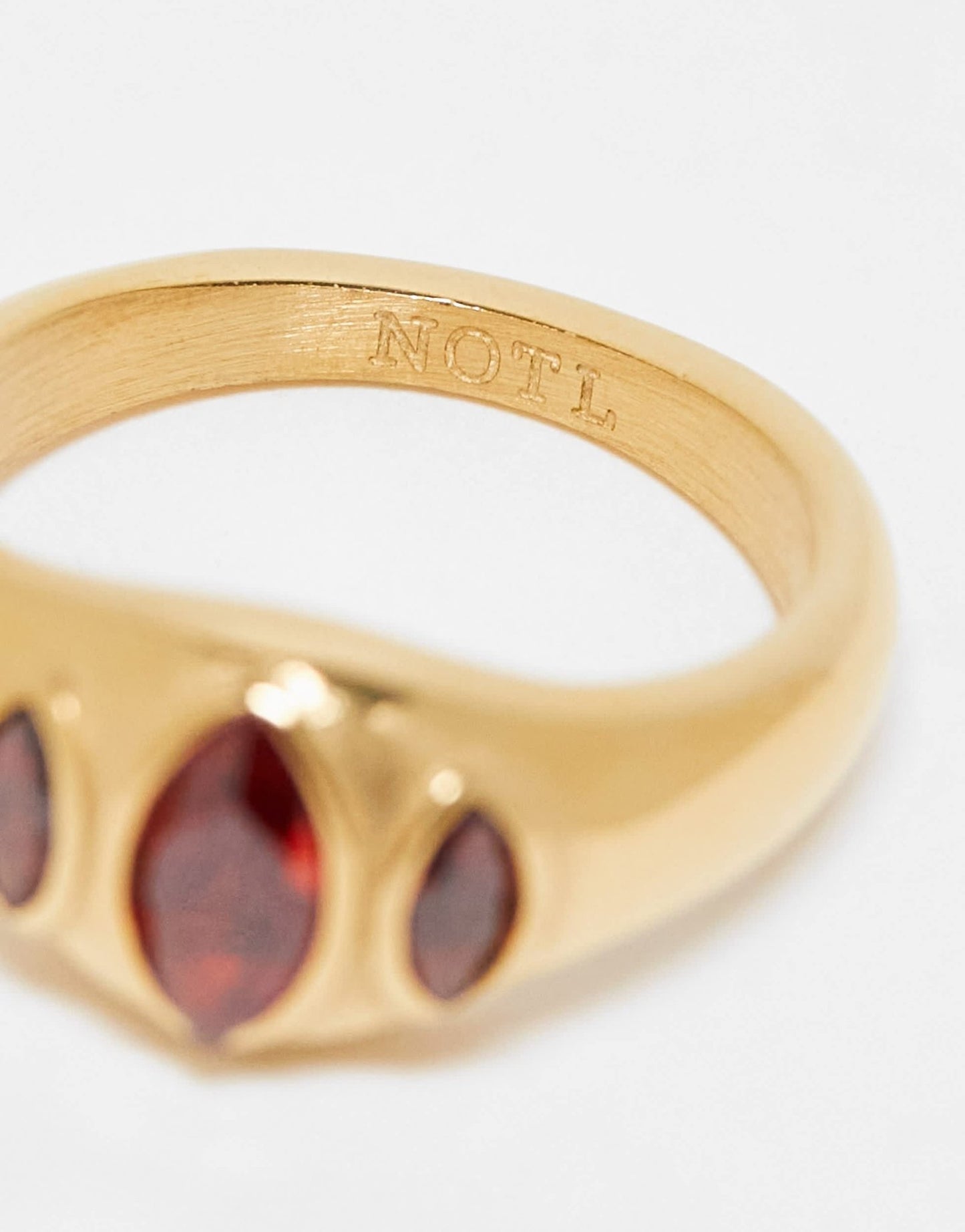 Neck On The Line gold plated ruby stone ring - ASOS Sample Sale EU Store