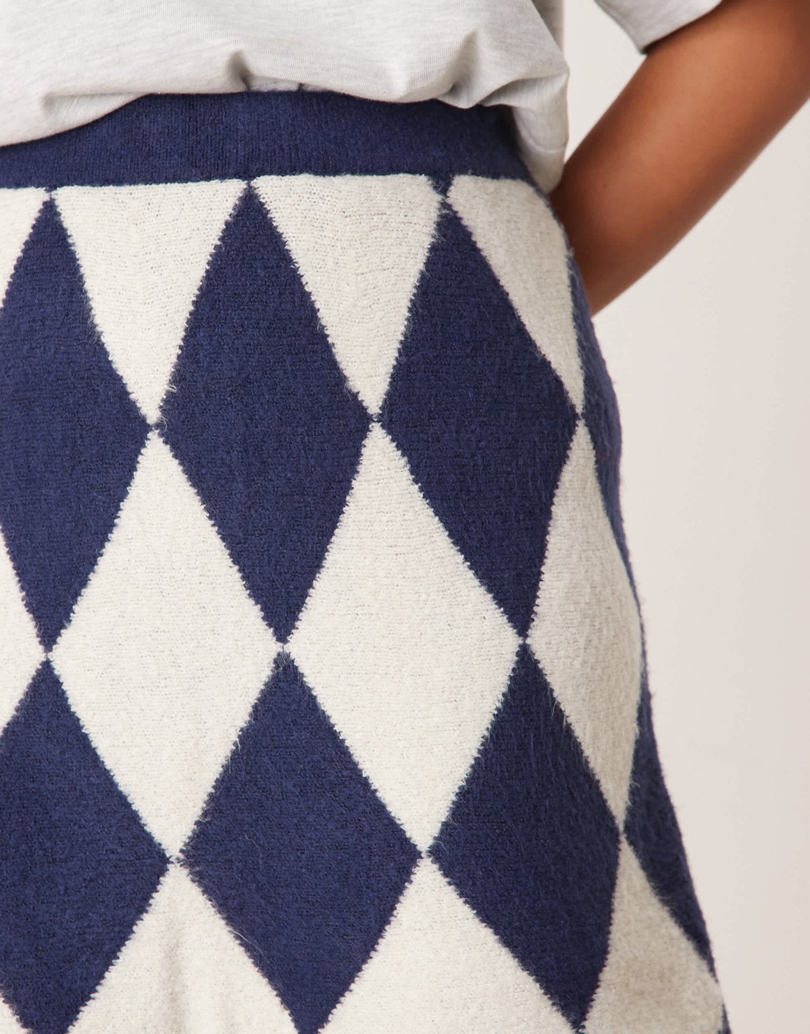 Neon Rose argyle knitted mini skirt in navy - ASOS Sample Sale EU Store