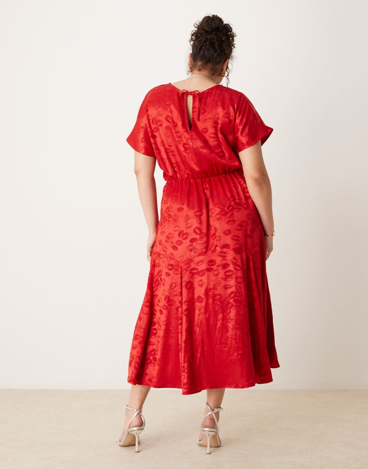 Never Fully Dressed Plus embossed satin midaxi dress in red - ASOS Sample Sale EU Store