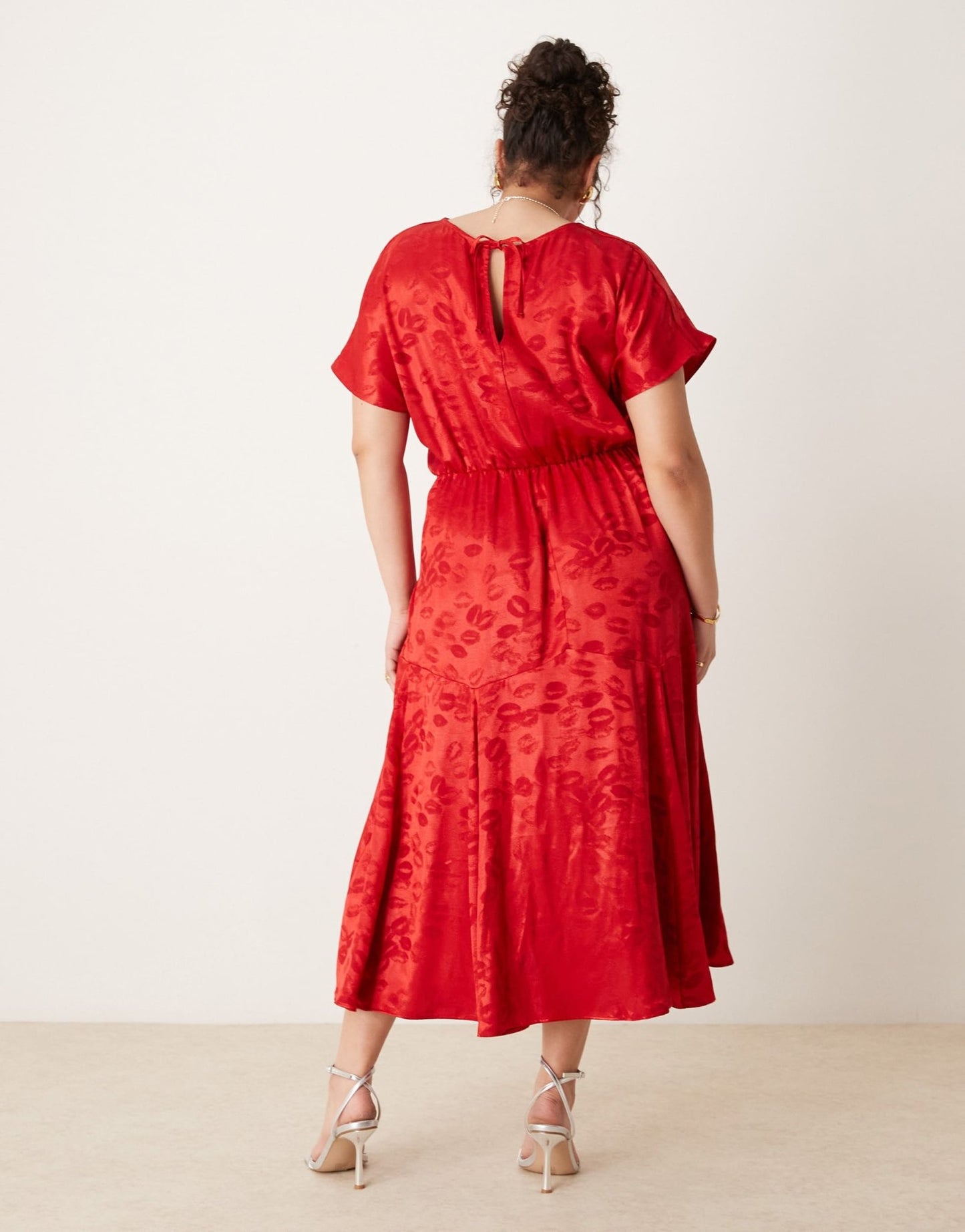 Never Fully Dressed Plus embossed satin midaxi dress in red - ASOS Sample Sale EU Store