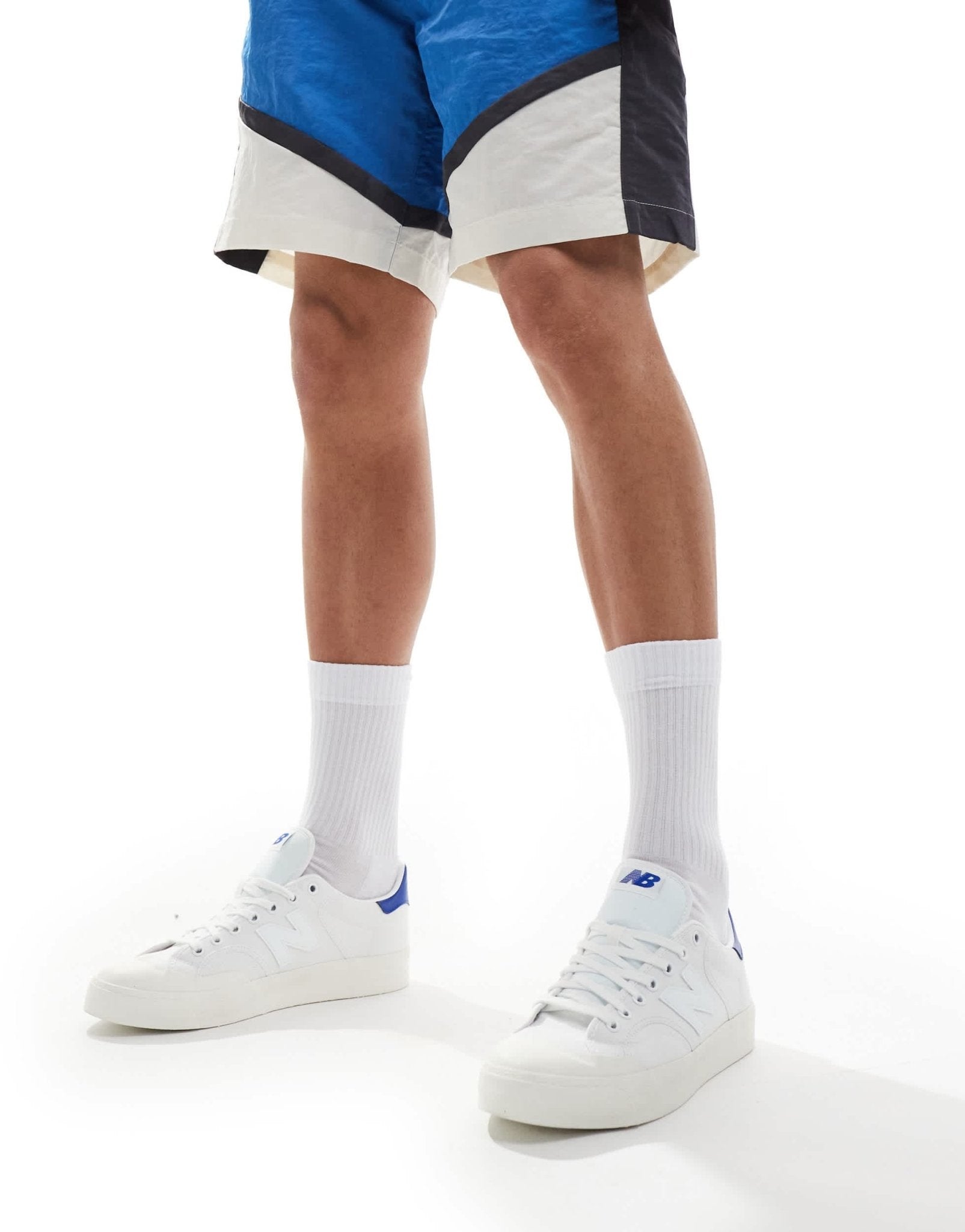 New Balance 100 trainers in white and blue - ASOS Sample Sale EU Store