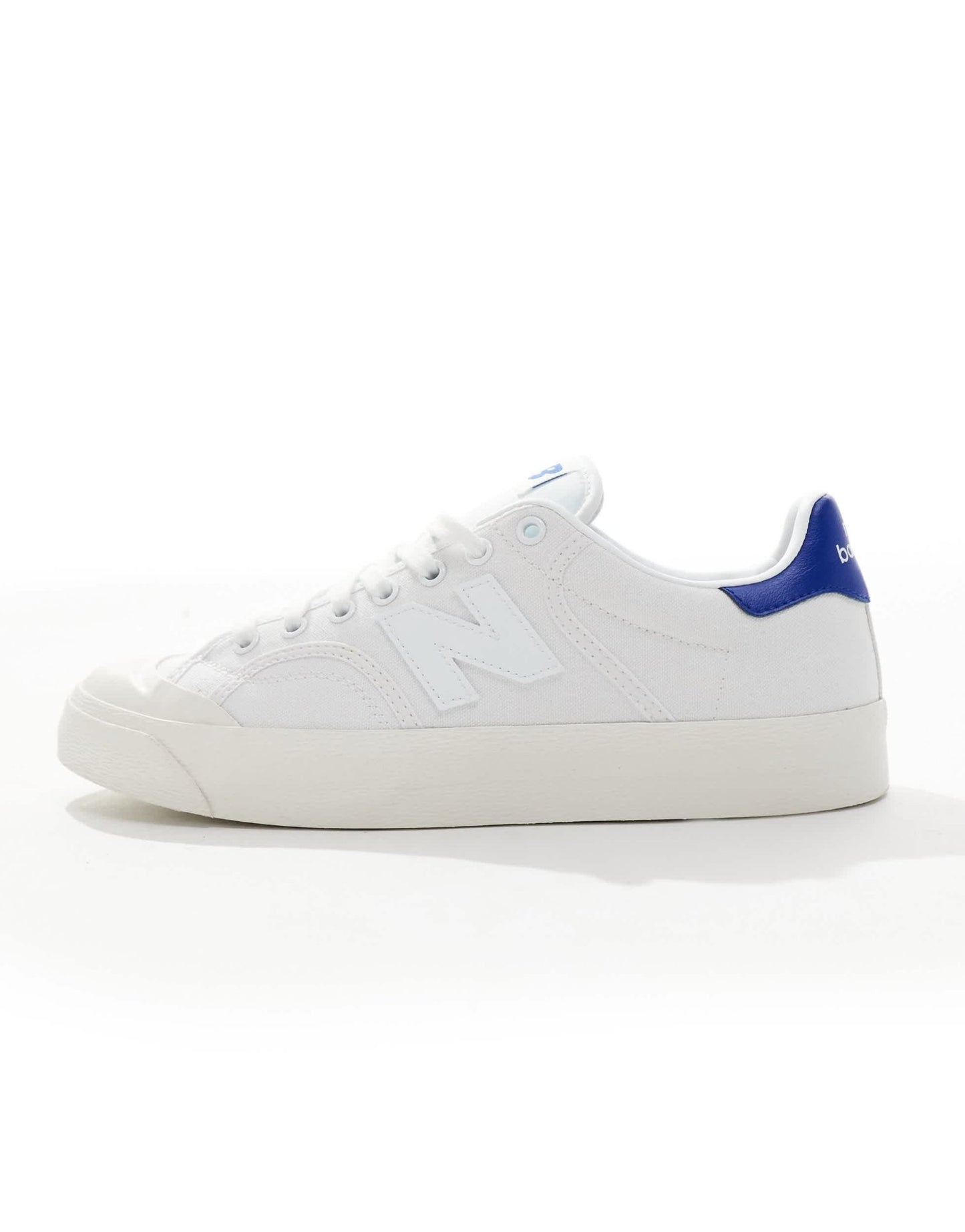 New Balance 100 trainers in white and blue - ASOS Sample Sale EU Store