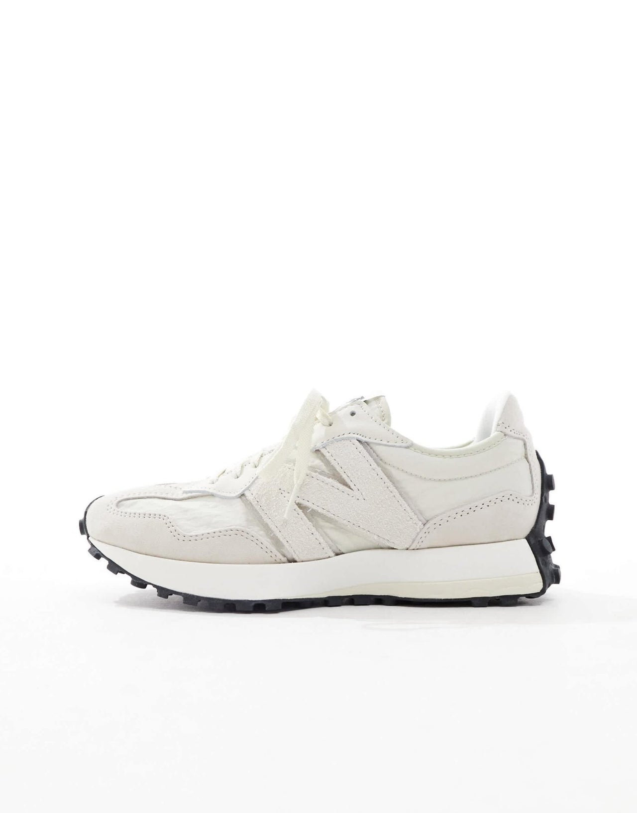 New Balance 327 trainers in oatmeal - ASOS Sample Sale EU Store