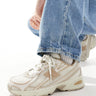 Scarpe da ginnastica New Balance 740 in beige e sabbia