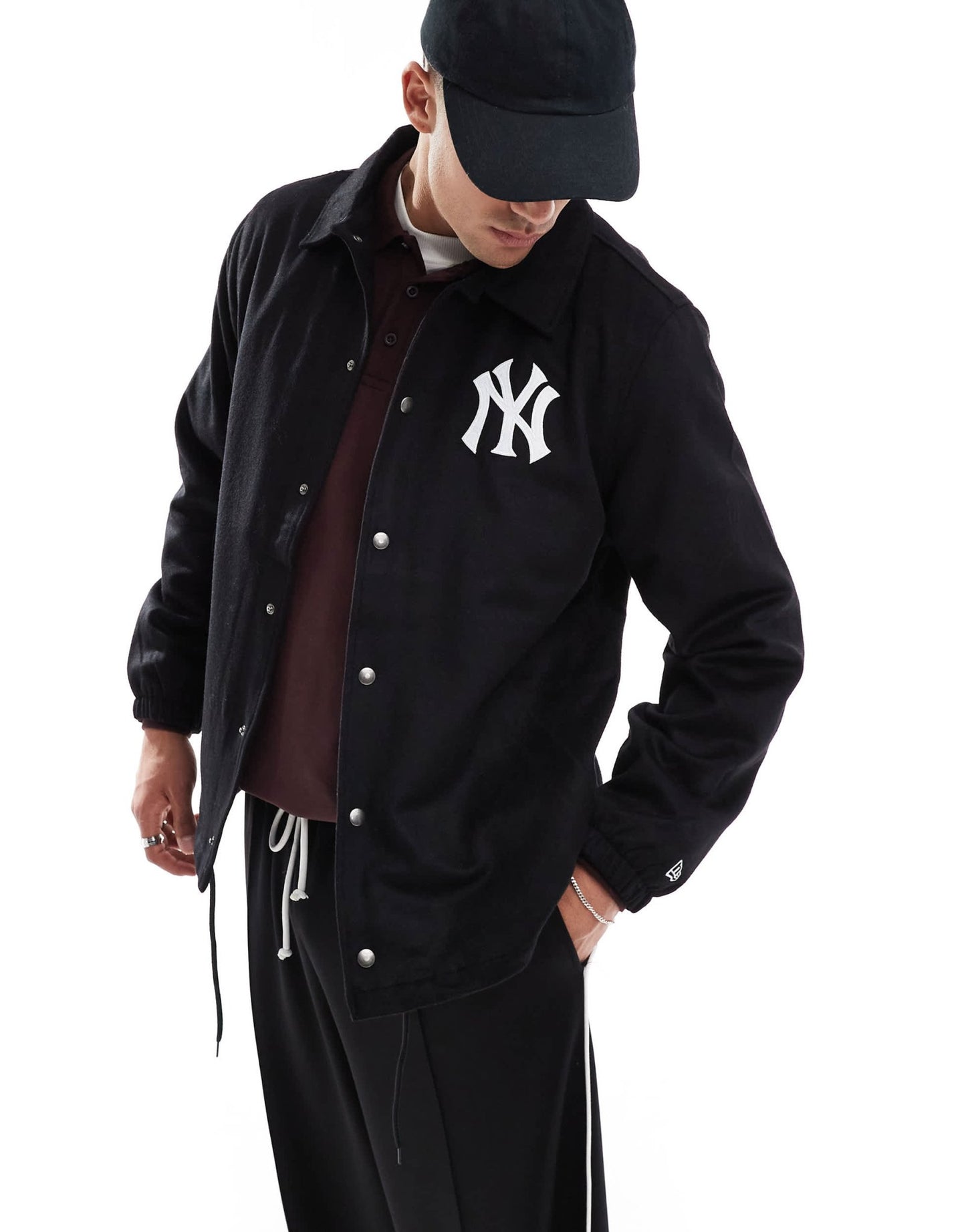 New Era New York Yankees coach jacket in black - ASOS Sample Sale EU Store