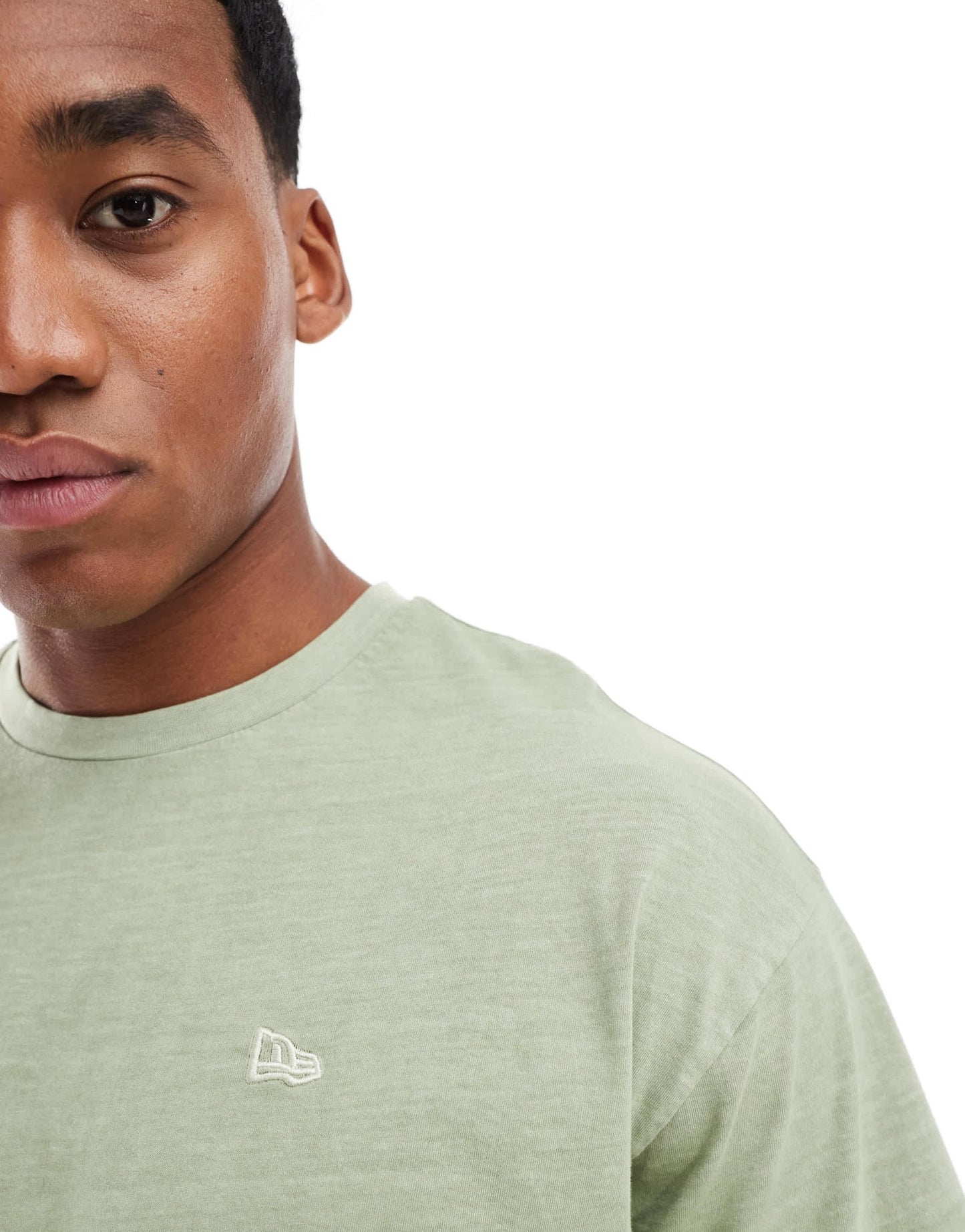 New Era washed t-shirt in green - ASOS Sample Sale EU Store