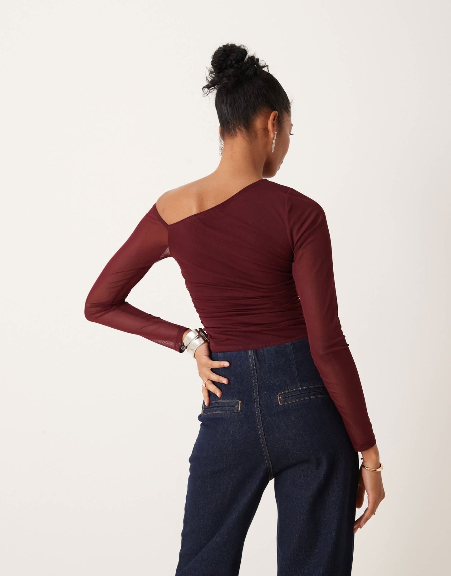 New Look asymmetric long sleeve mesh top in burgundy - ASOS Sample Sale EU Store