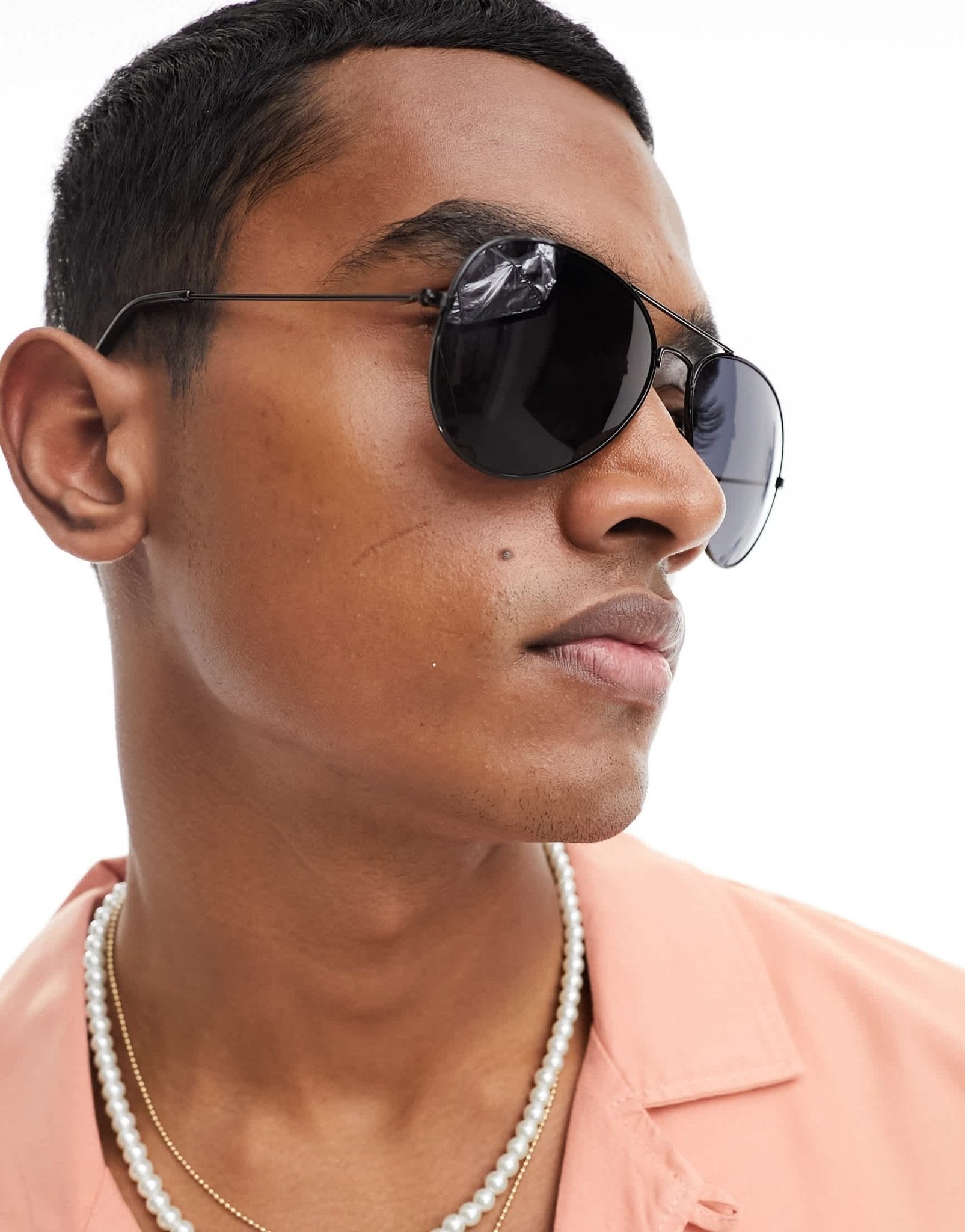 New Look aviator sunglasses in black - ASOS Sample Sale EU Store