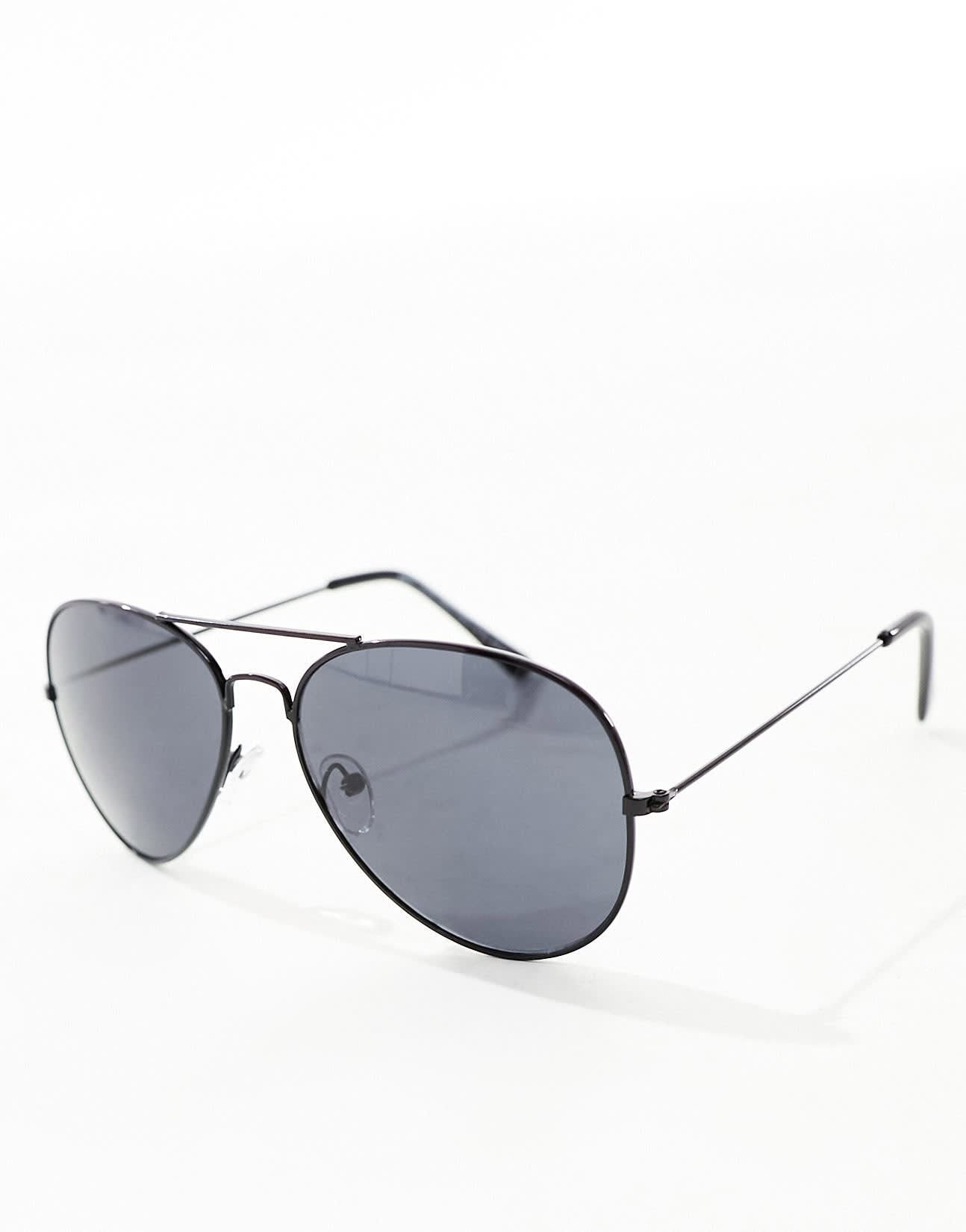 New Look aviator sunglasses in black - ASOS Sample Sale EU Store