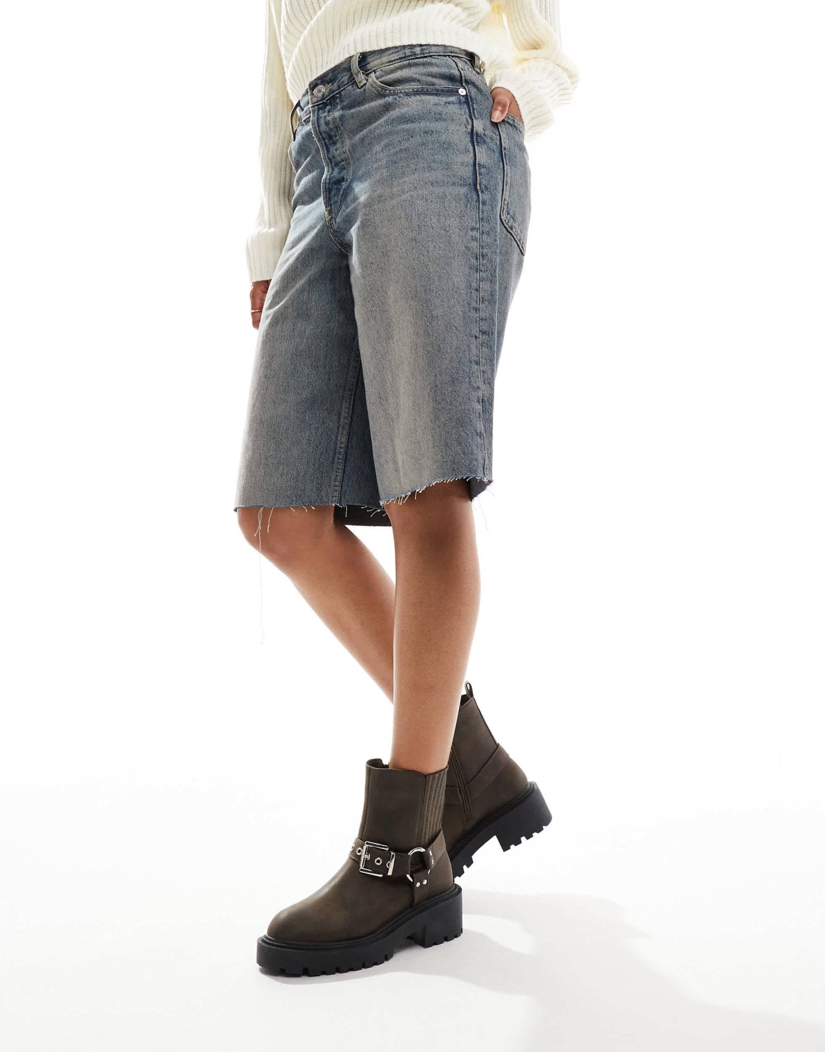 New Look buckle biker chelsea boot in brown - ASOS Sample Sale EU Store