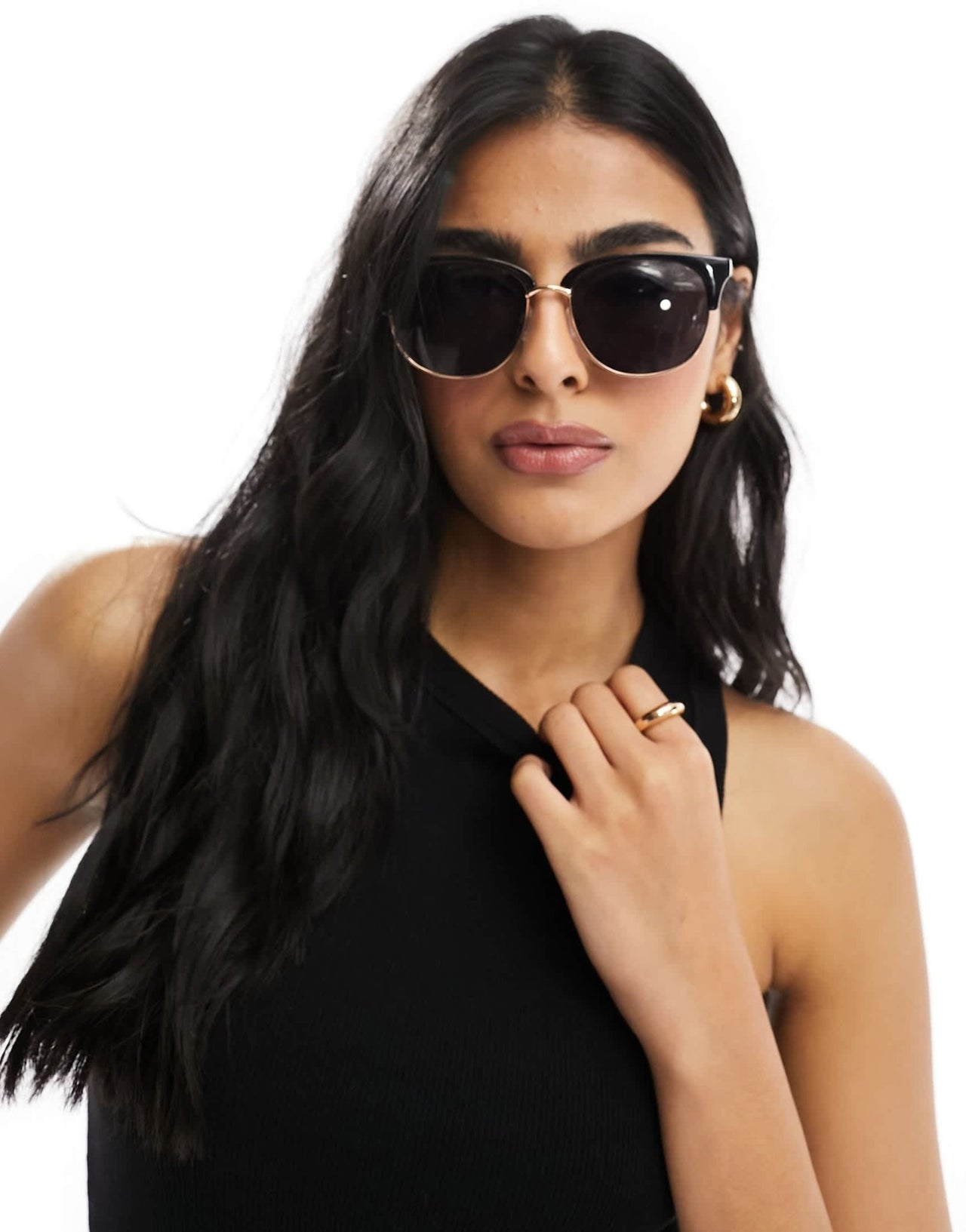 New Look cateye sunglasses in black - ASOS Sample Sale EU Store