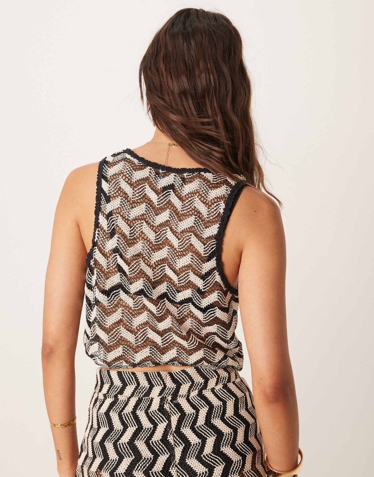 New Look co - ord chevron crochet look waistcoat in black - ASOS Sample Sale EU Store