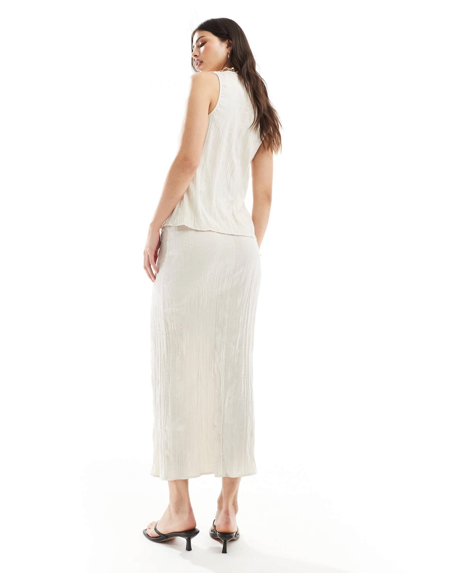 New Look co - ord crinkle midaxi skirt in cream - ASOS Sample Sale EU Store