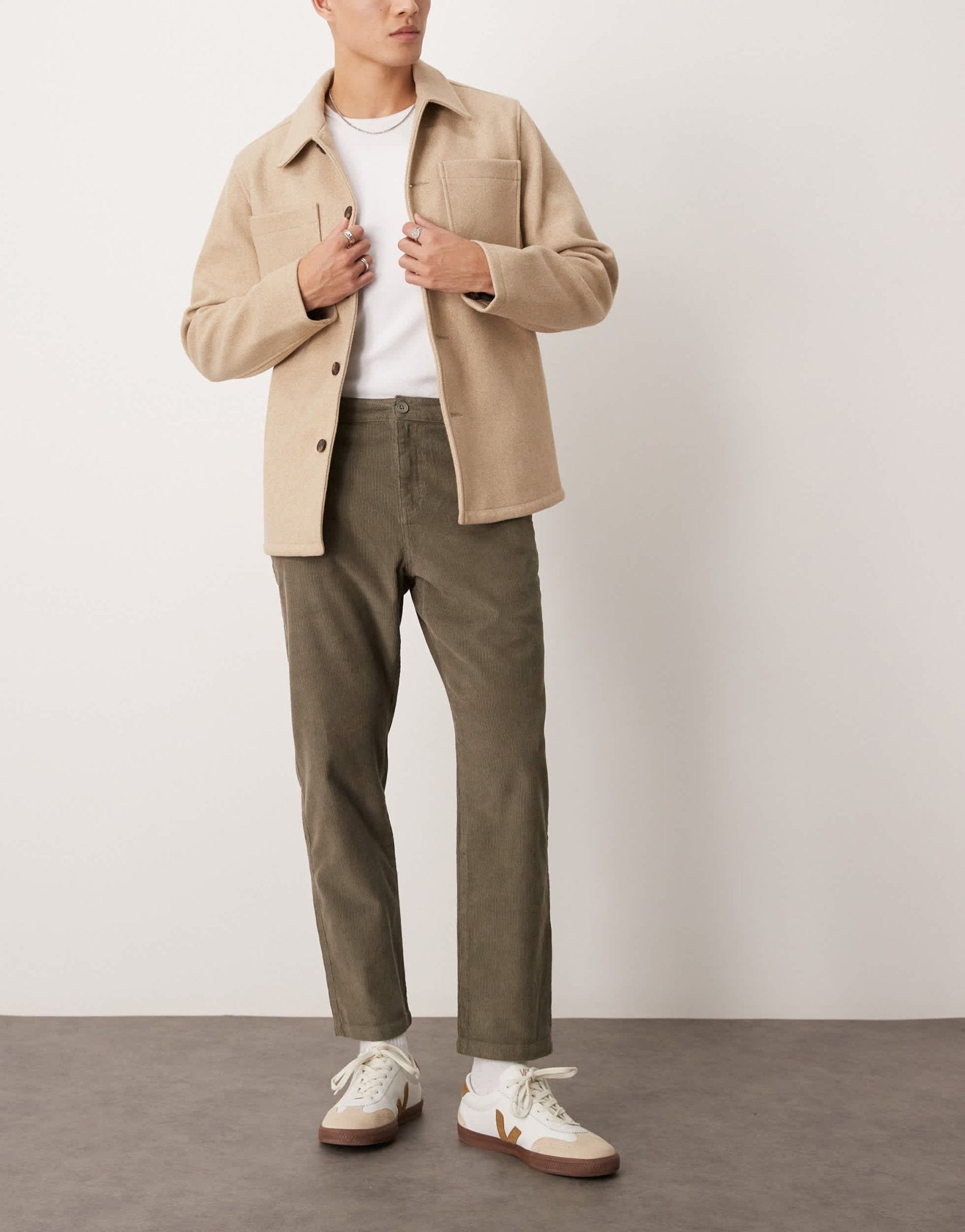 New Look cord straight leg trousers in khaki - ASOS Sample Sale EU Store