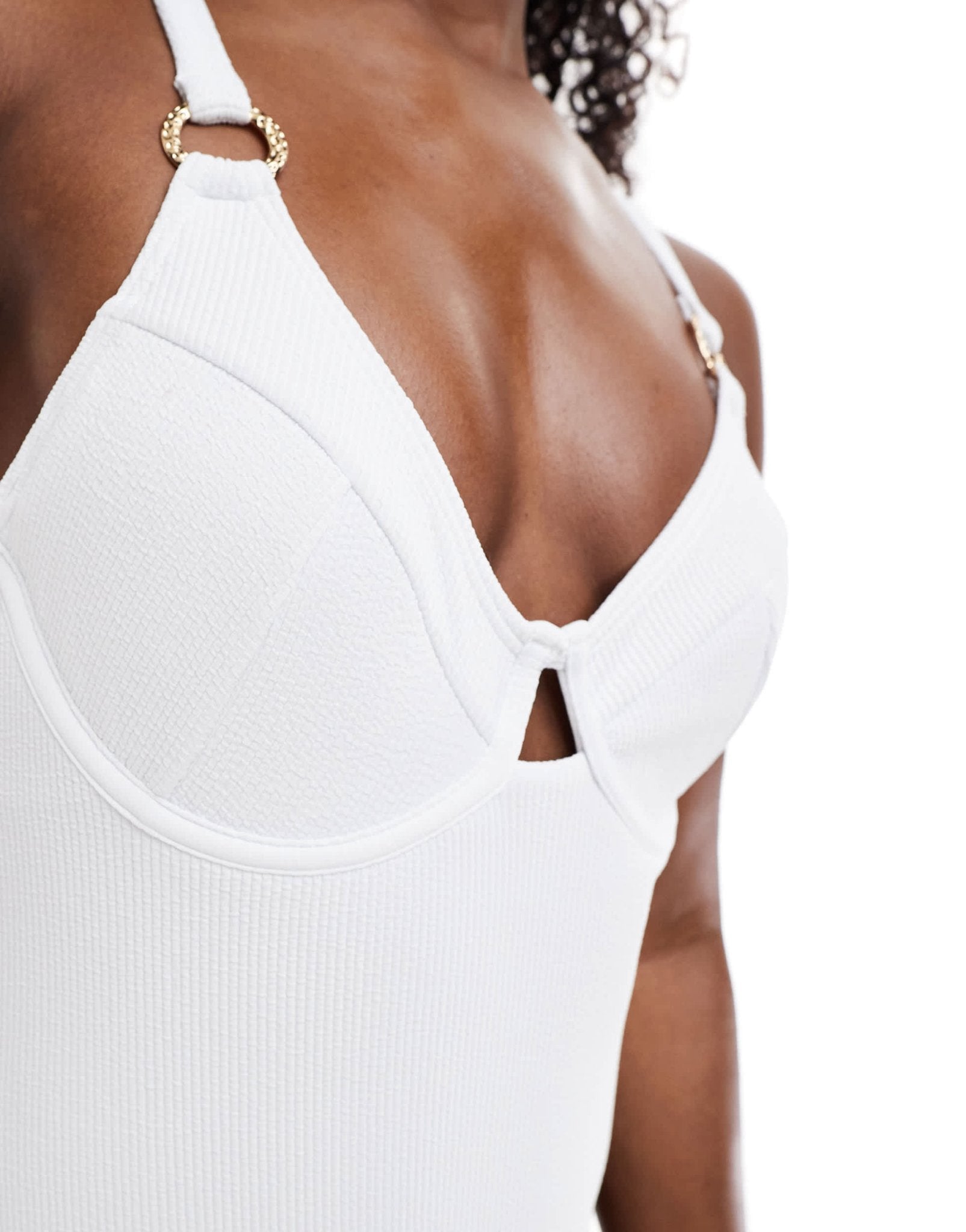 New Look crinkle textured swimsuit in white - ASOS Sample Sale EU Store