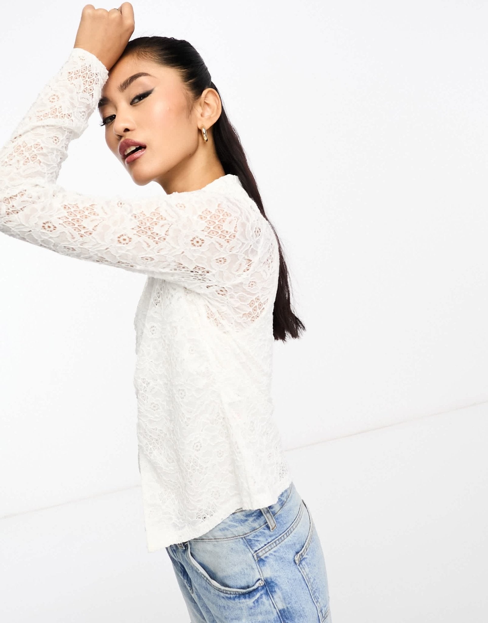 New Look lace long sleeve shirt in cream - ASOS Sample Sale EU Store