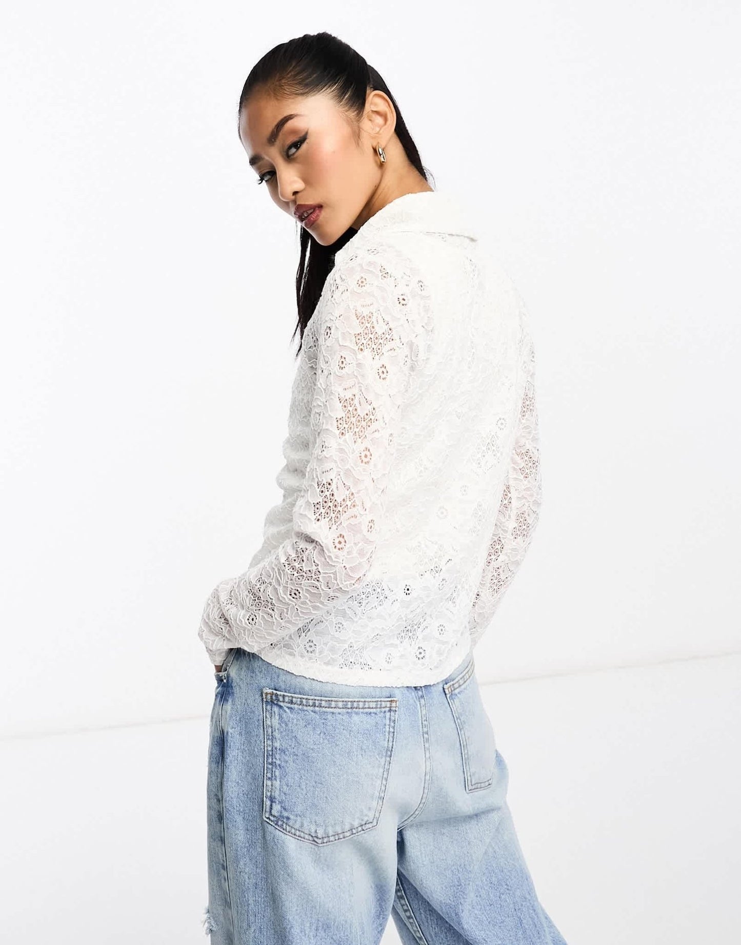 New Look lace long sleeve shirt in cream - ASOS Sample Sale EU Store