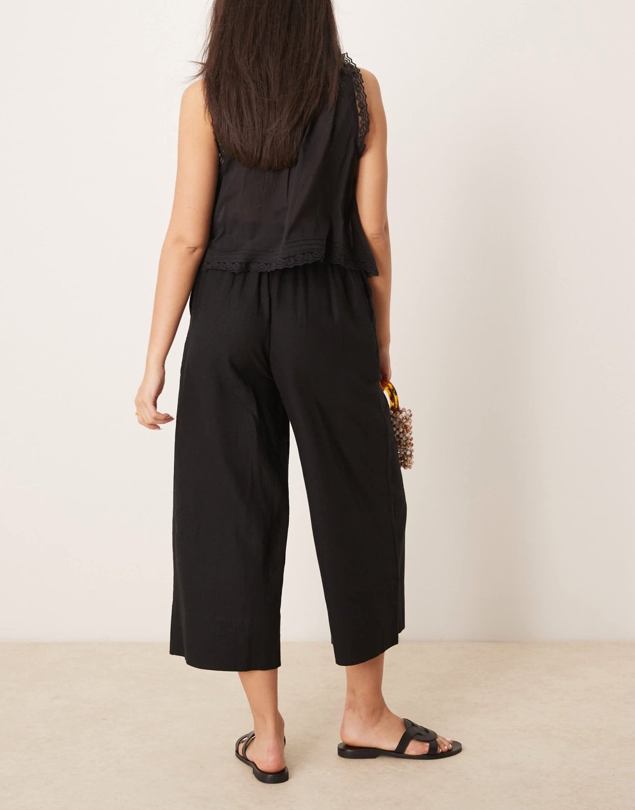 New Look linen cropped trousers in black - ASOS Sample Sale EU Store