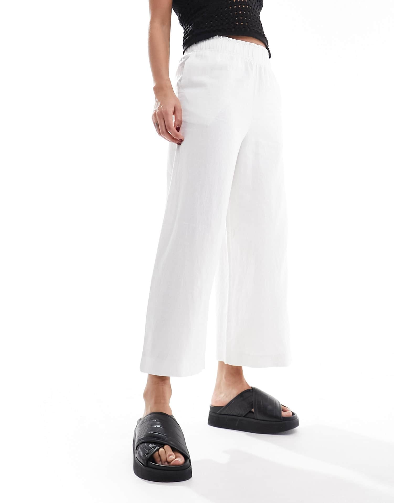 New Look linen cropped trousers in white - ASOS Sample Sale EU Store