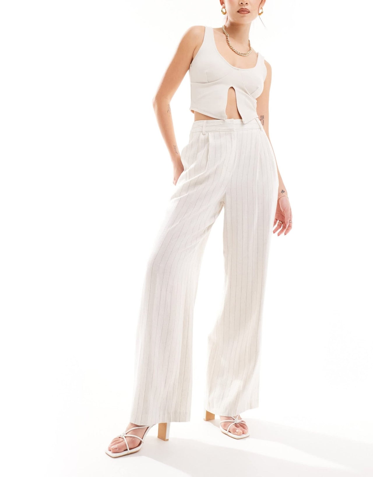 New Look linen look wide leg trouser in stripe pattern - ASOS Sample Sale EU Store
