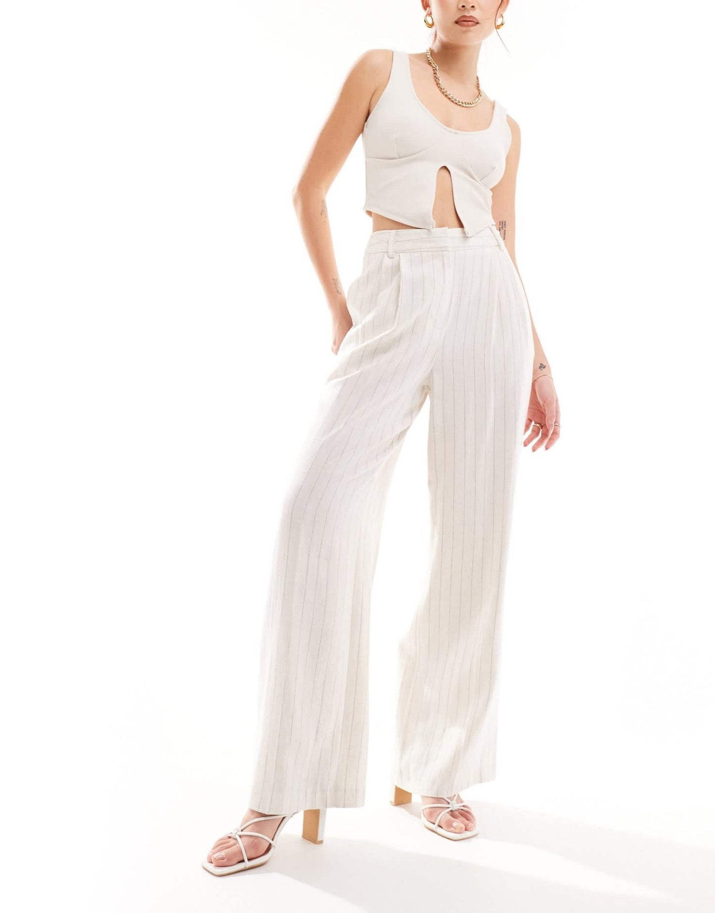 New Look linen look wide leg trouser in stripe pattern - ASOS Sample Sale EU Store