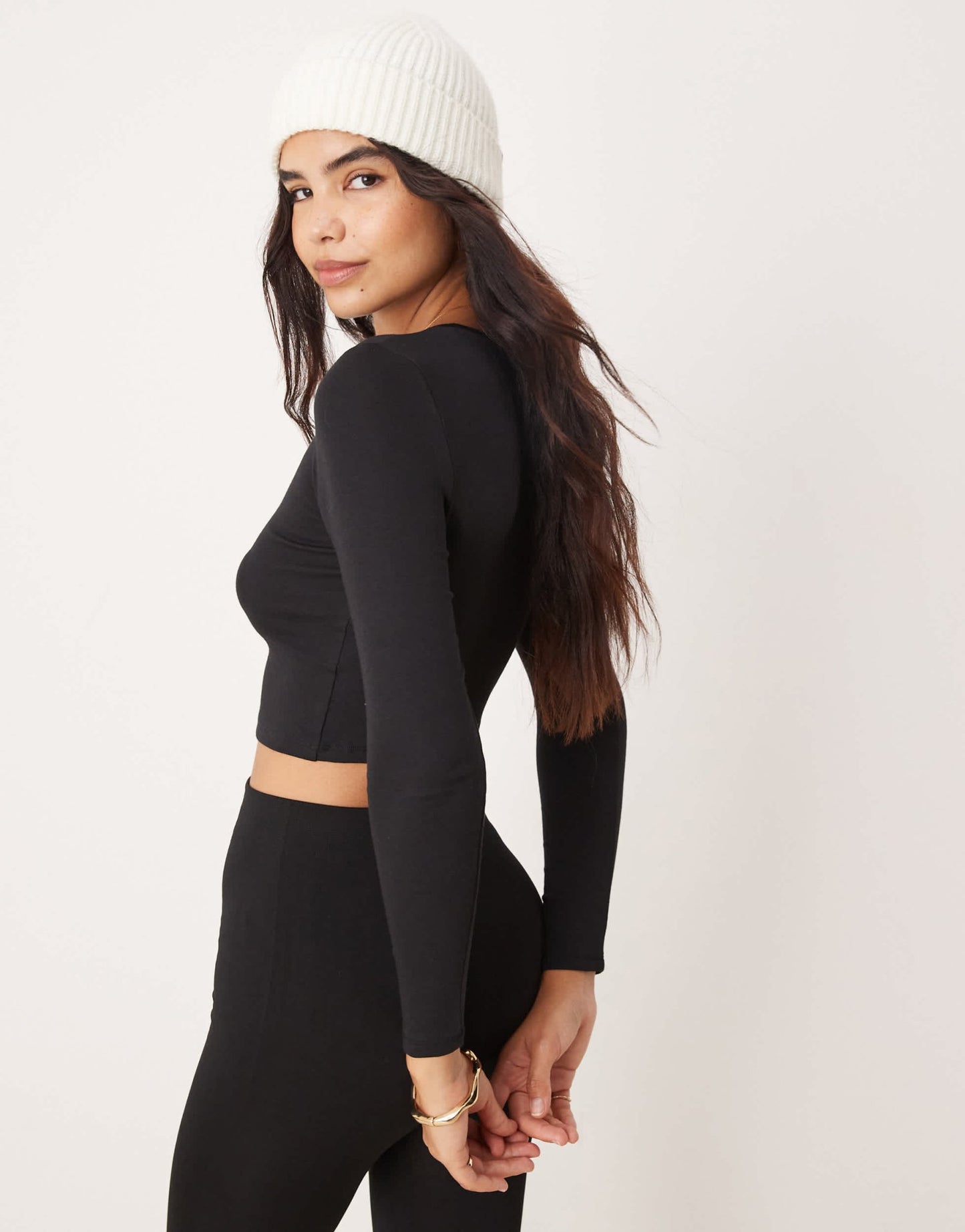 New Look long sleeve crew neck top in black - ASOS Sample Sale EU Store