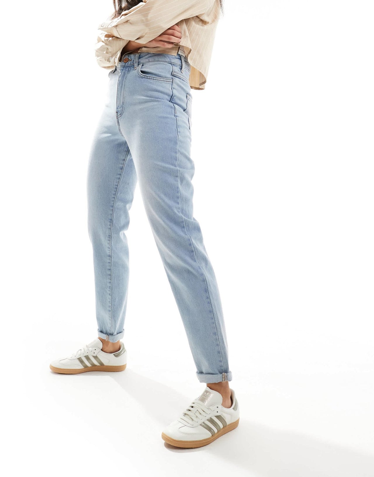 New Look Merlot mom jeans in light blue - ASOS Sample Sale EU Store