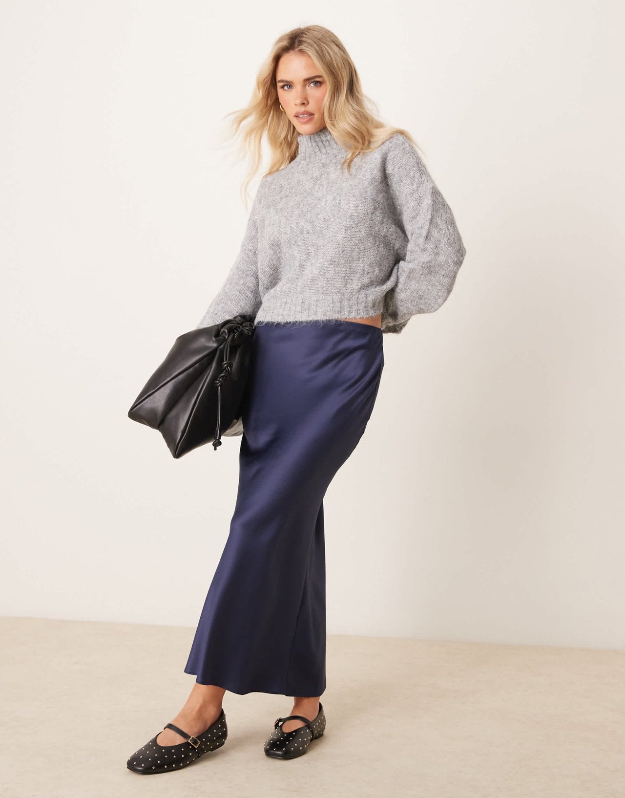 New Look Petite satin midi bias skirt in navy - ASOS Sample Sale EU Store