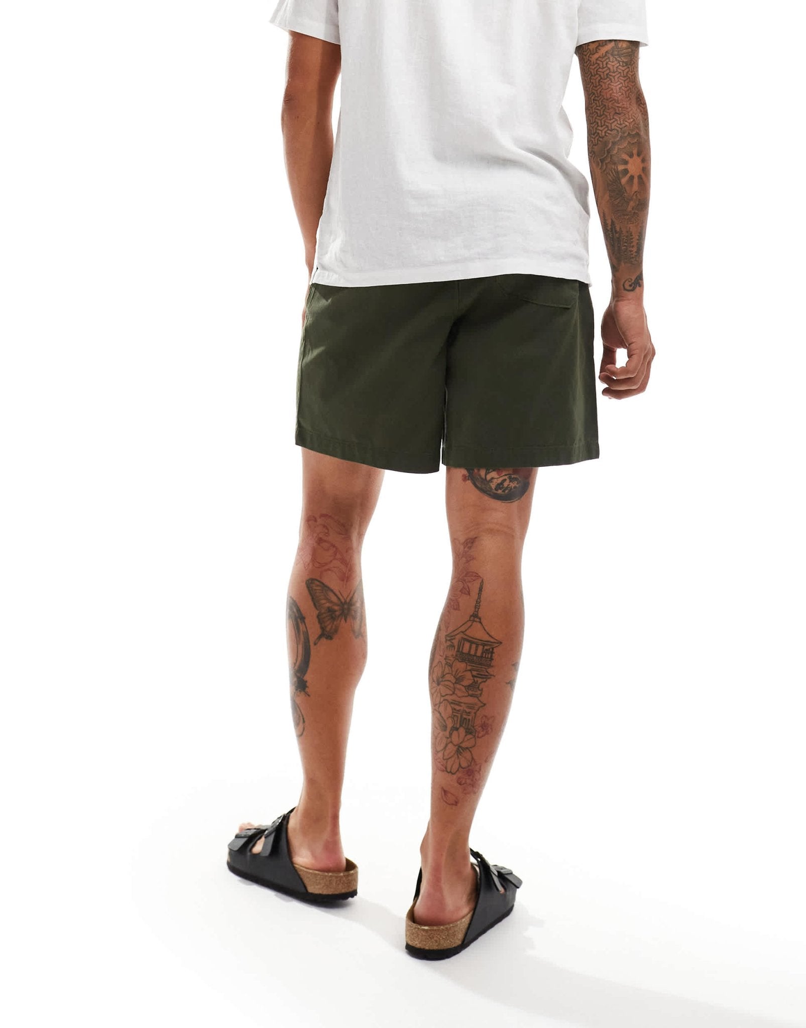 New Look pintuck shorts in khaki - ASOS Sample Sale EU Store