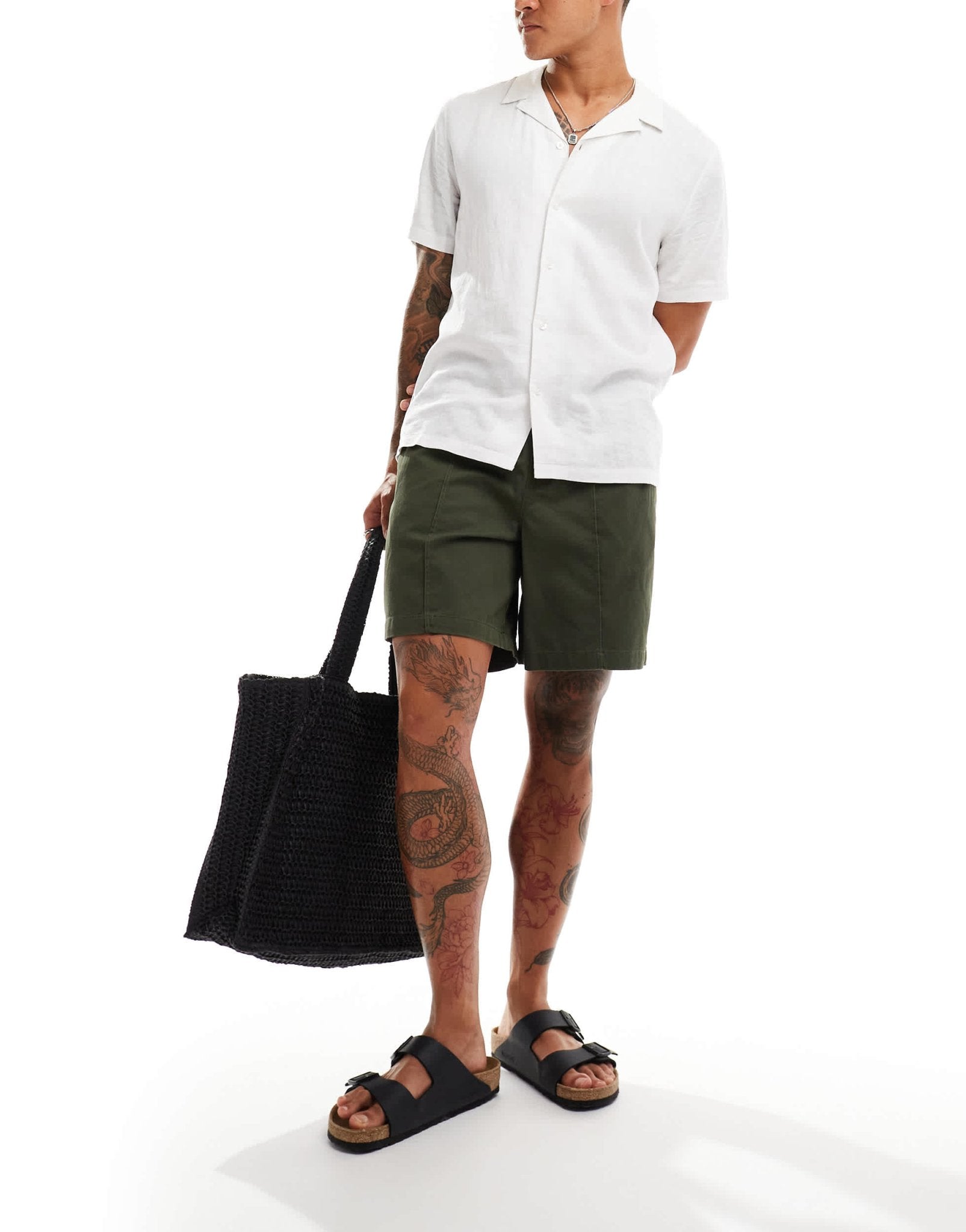 New Look pintuck shorts in khaki - ASOS Sample Sale EU Store
