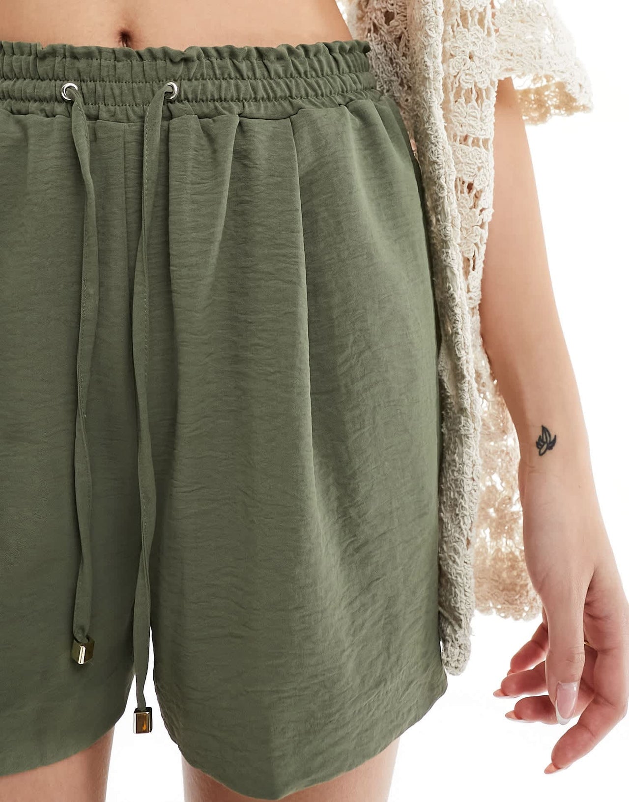 New Look pull on shorts in khaki - ASOS Sample Sale EU Store