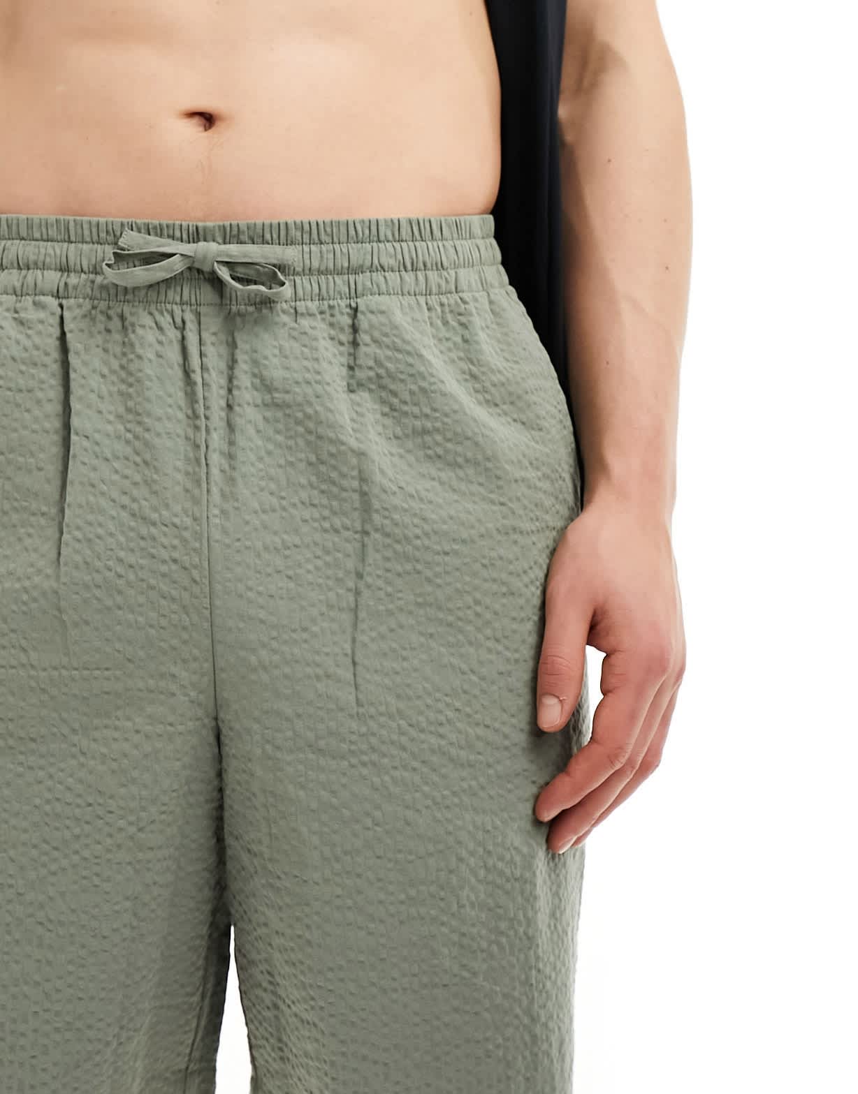 New Look seersucker shorts in light khaki - ASOS Sample Sale EU Store