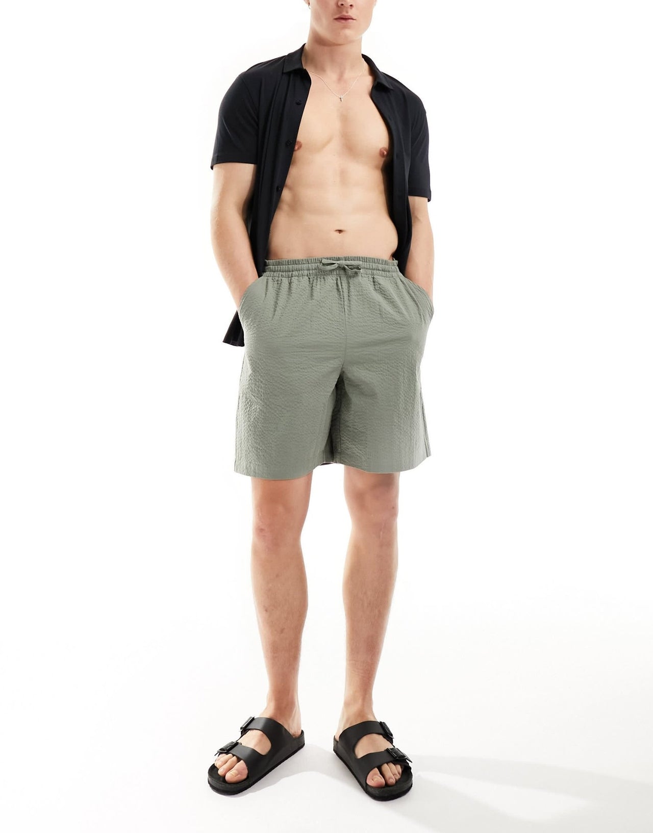 New Look seersucker shorts in light khaki - ASOS Sample Sale EU Store