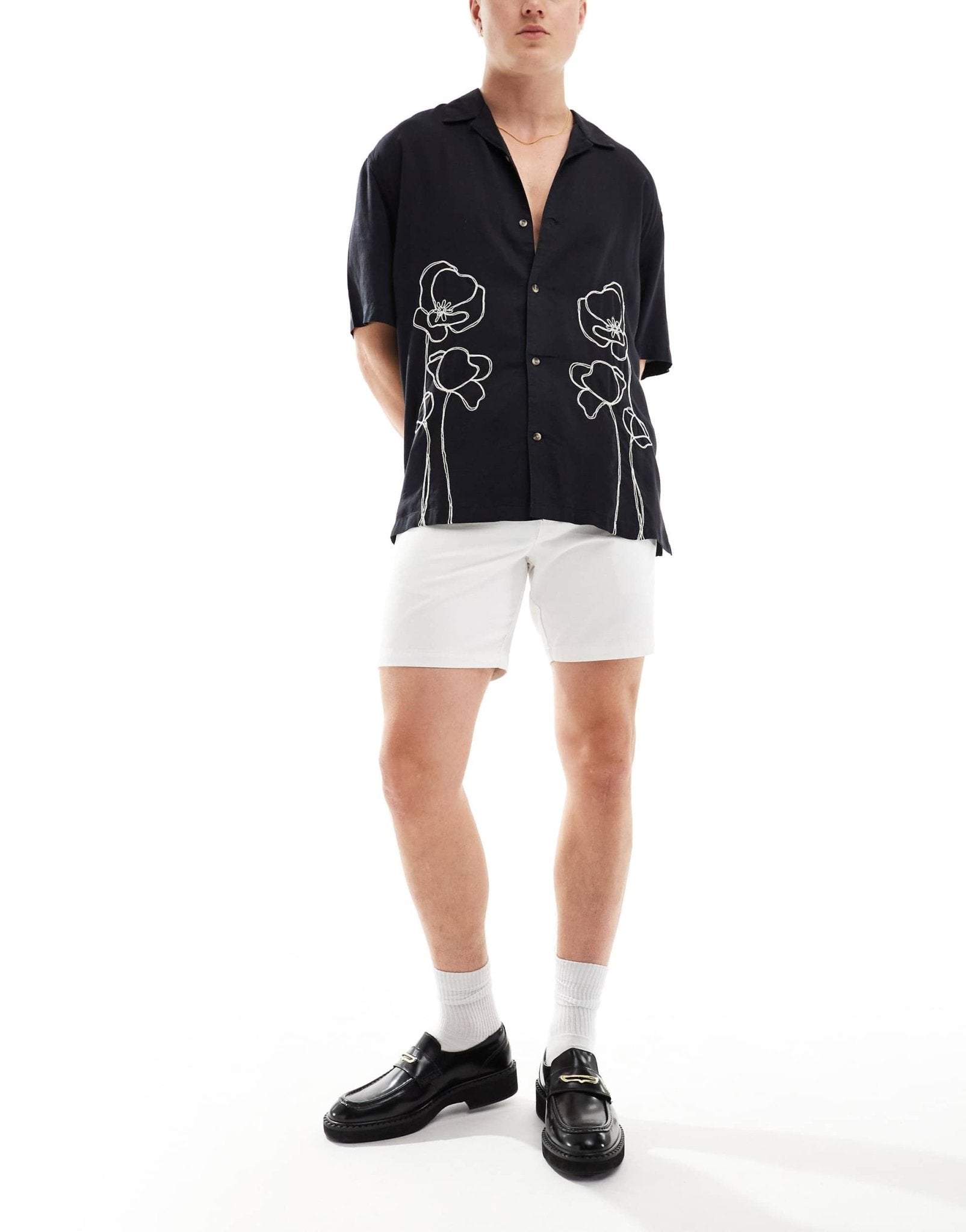 New Look slim chino shorts in white - ASOS Sample Sale EU Store