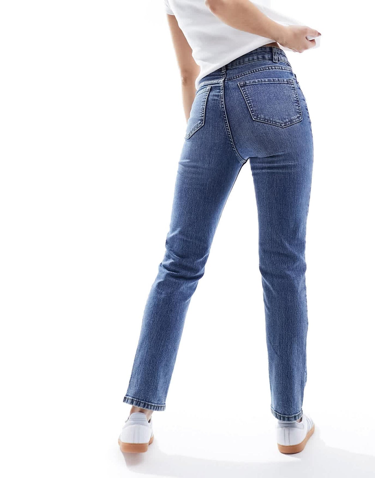 New Look slim leg jean in mid blue - ASOS Sample Sale EU Store