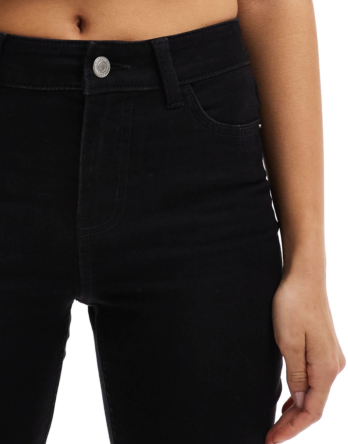 New Look slim leg jeans in black - ASOS Sample Sale EU Store