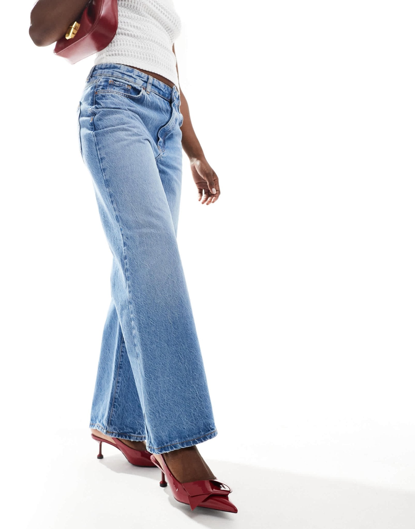 New Look wide leg jean in mid blue - ASOS Sample Sale EU Store