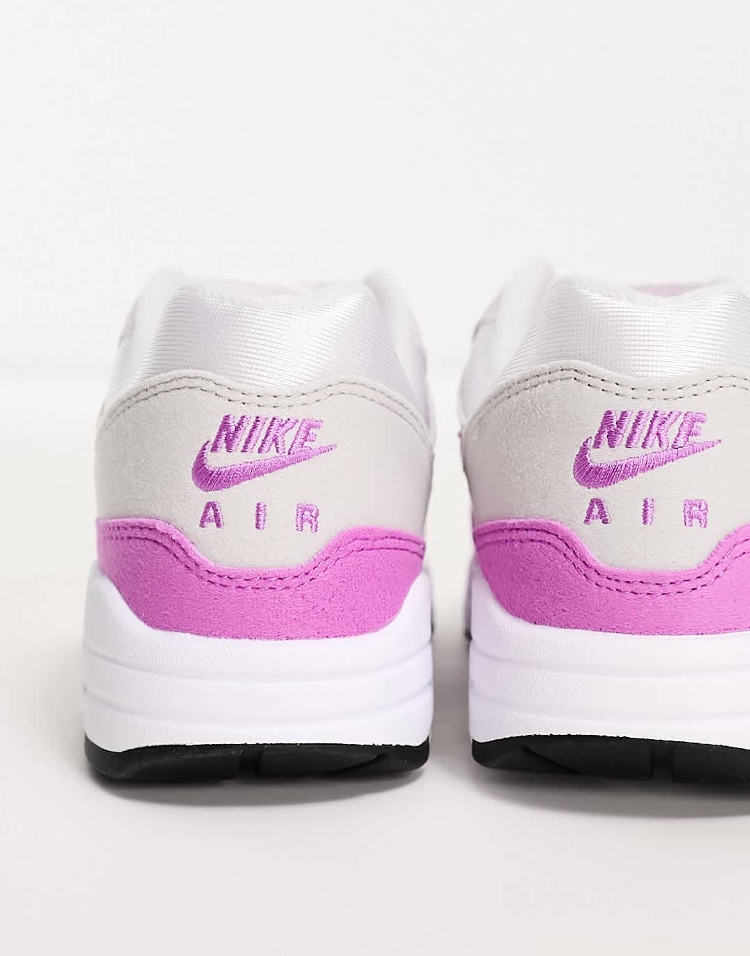 Nike Air Max 1 trainers in fuchsia - ASOS Sample Sale EU Store