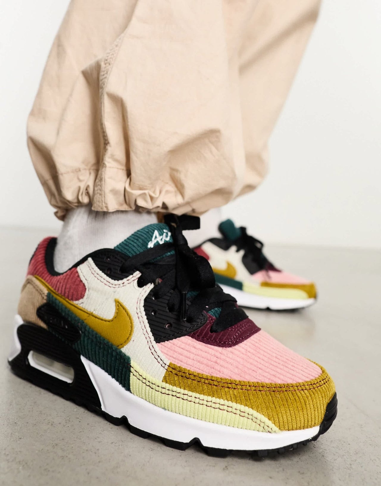 Nike Air Max 90 trainers in cord mix - ASOS Sample Sale EU Store