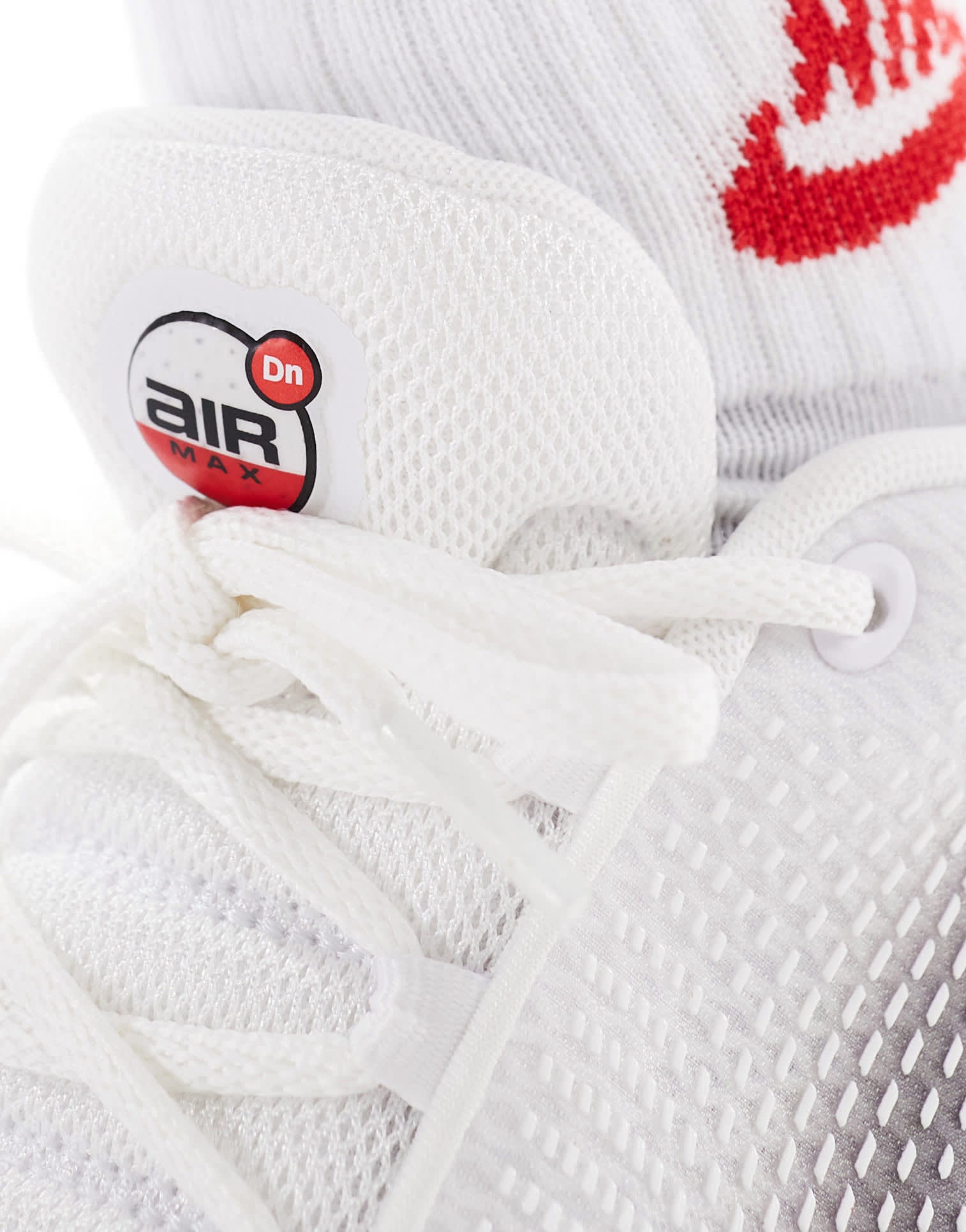 Nike Air Max DN trainers in grey and red - ASOS Sample Sale EU Store