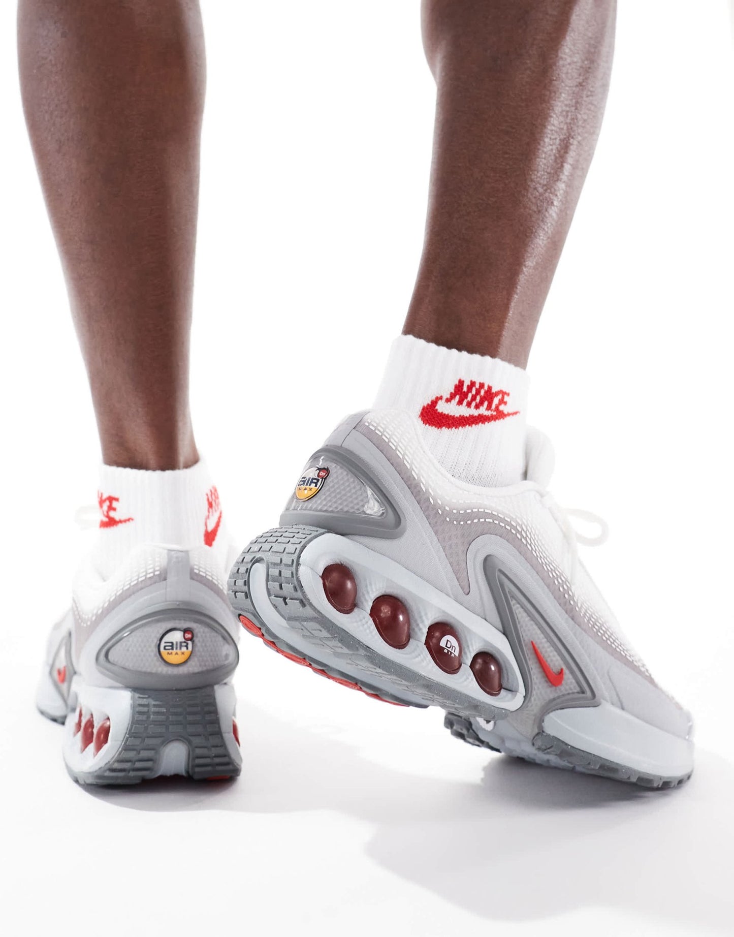Nike Air Max DN trainers in grey and red - ASOS Sample Sale EU Store