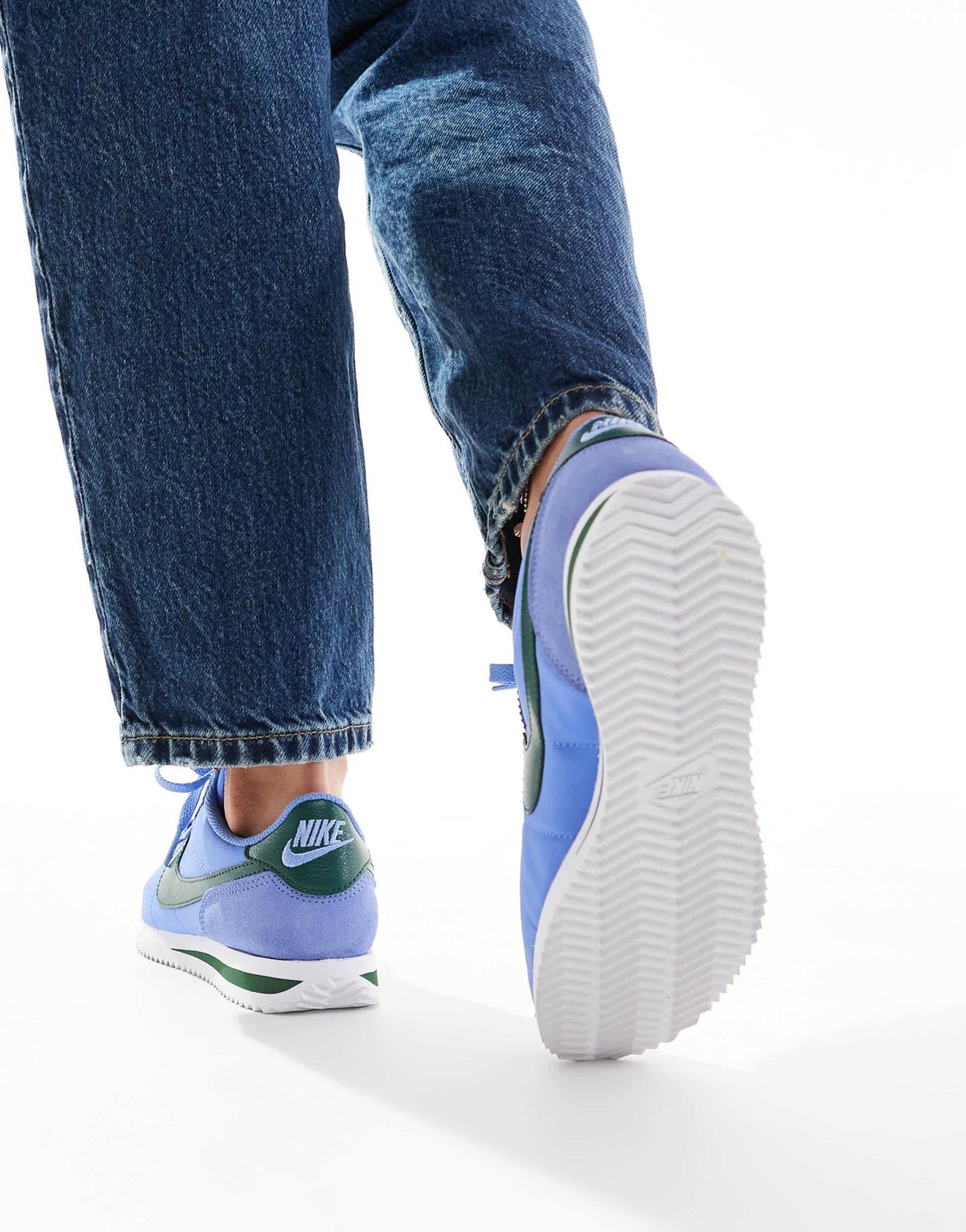 Nike Cortez trainers in blue and green - ASOS Sample Sale EU Store
