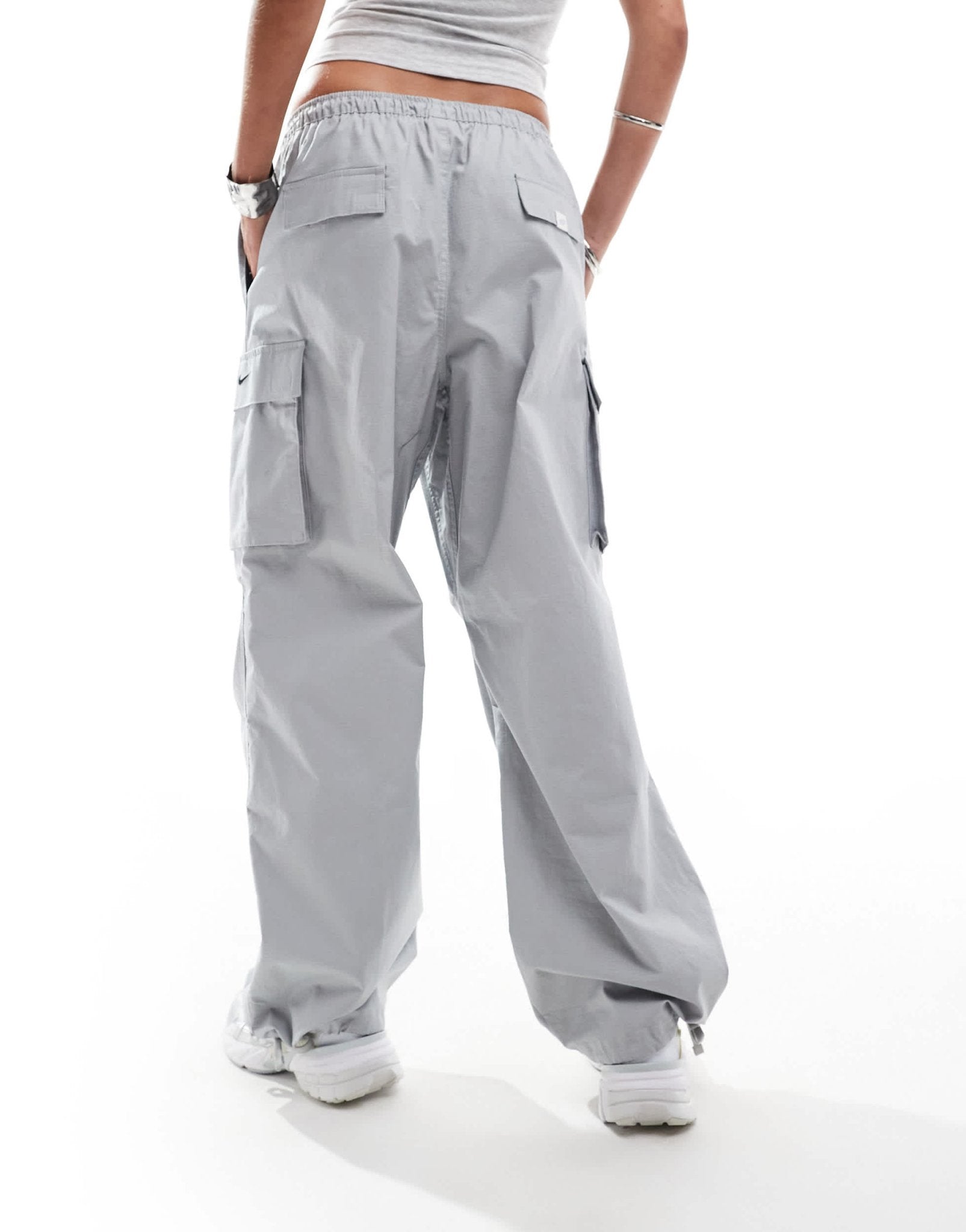 Nike Dance cargo pant in smoke grey - ASOS Sample Sale EU Store