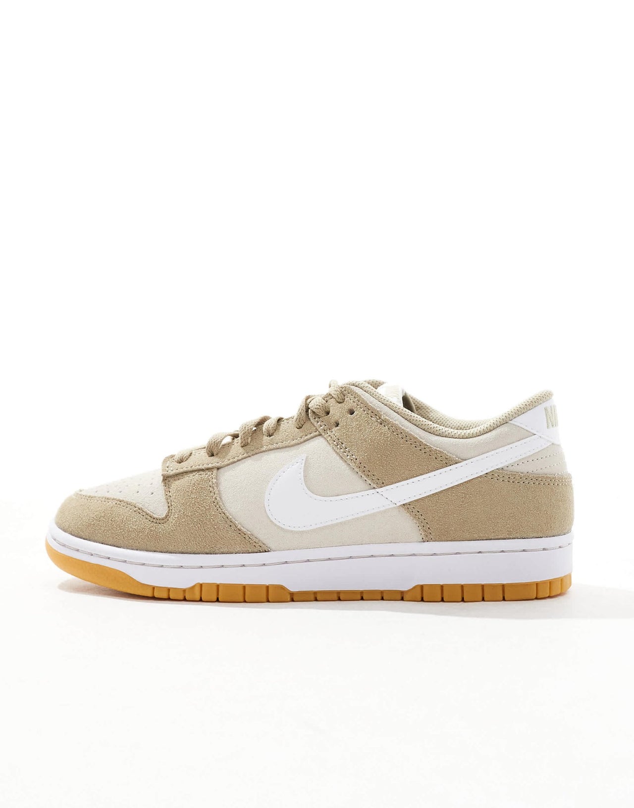 Nike Dunk low trainers in cream and orewood brown - ASOS Sample Sale EU Store