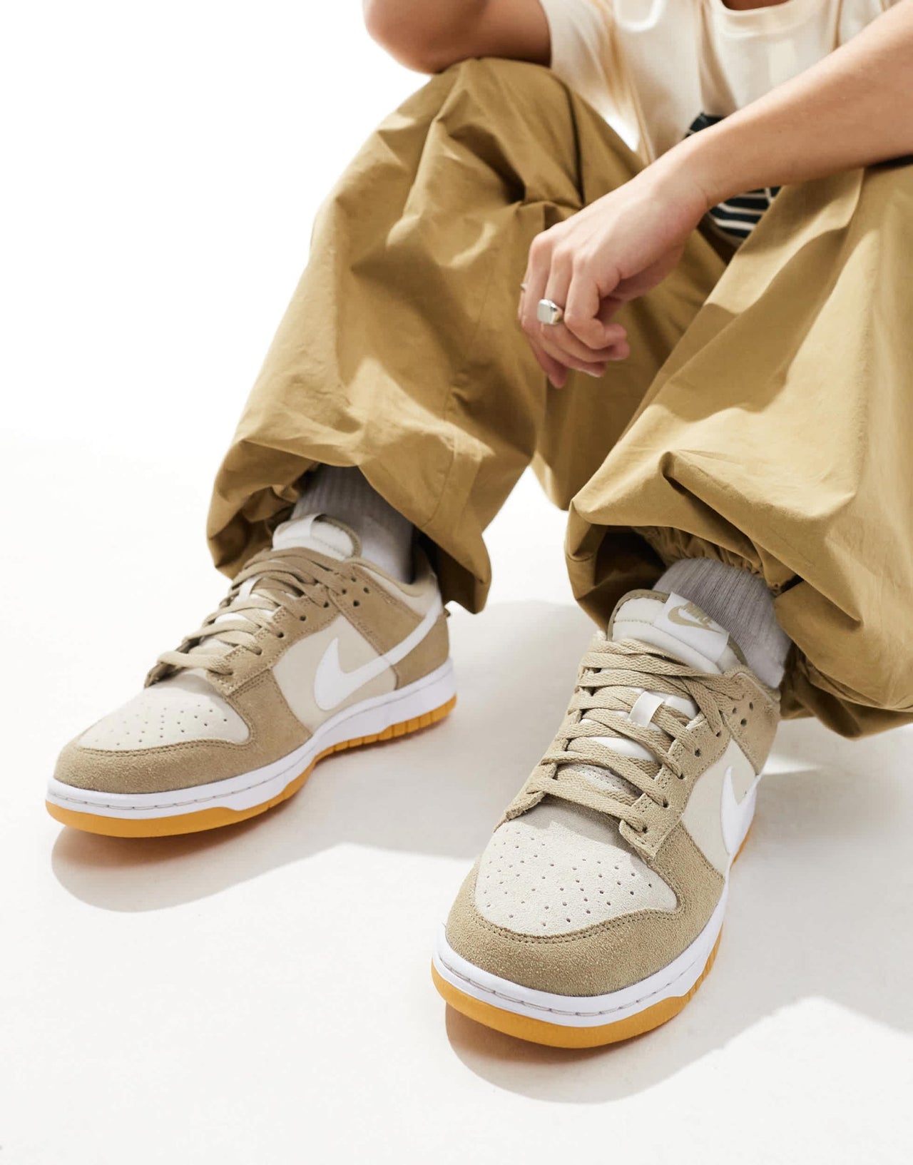 Nike Dunk low trainers in cream and orewood brown - ASOS Sample Sale EU Store